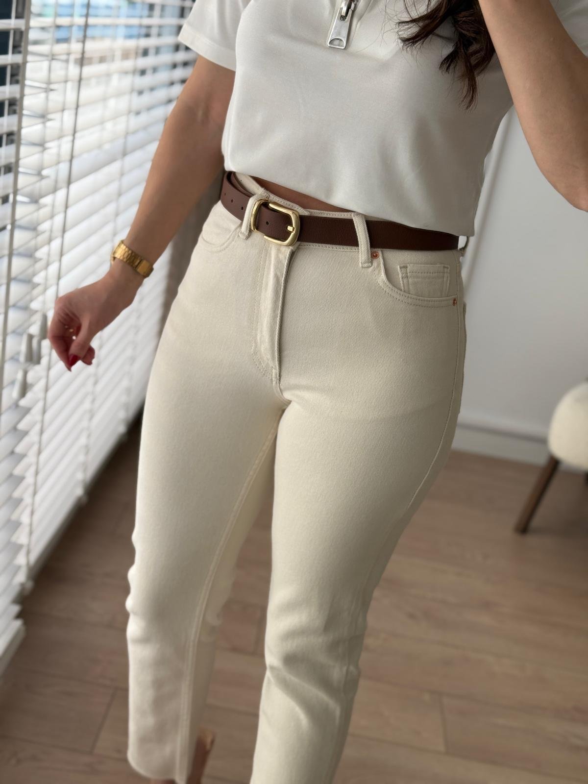 Taş Yüksek Bel Full Likralı Paçası Kesik Mom Jean 0764