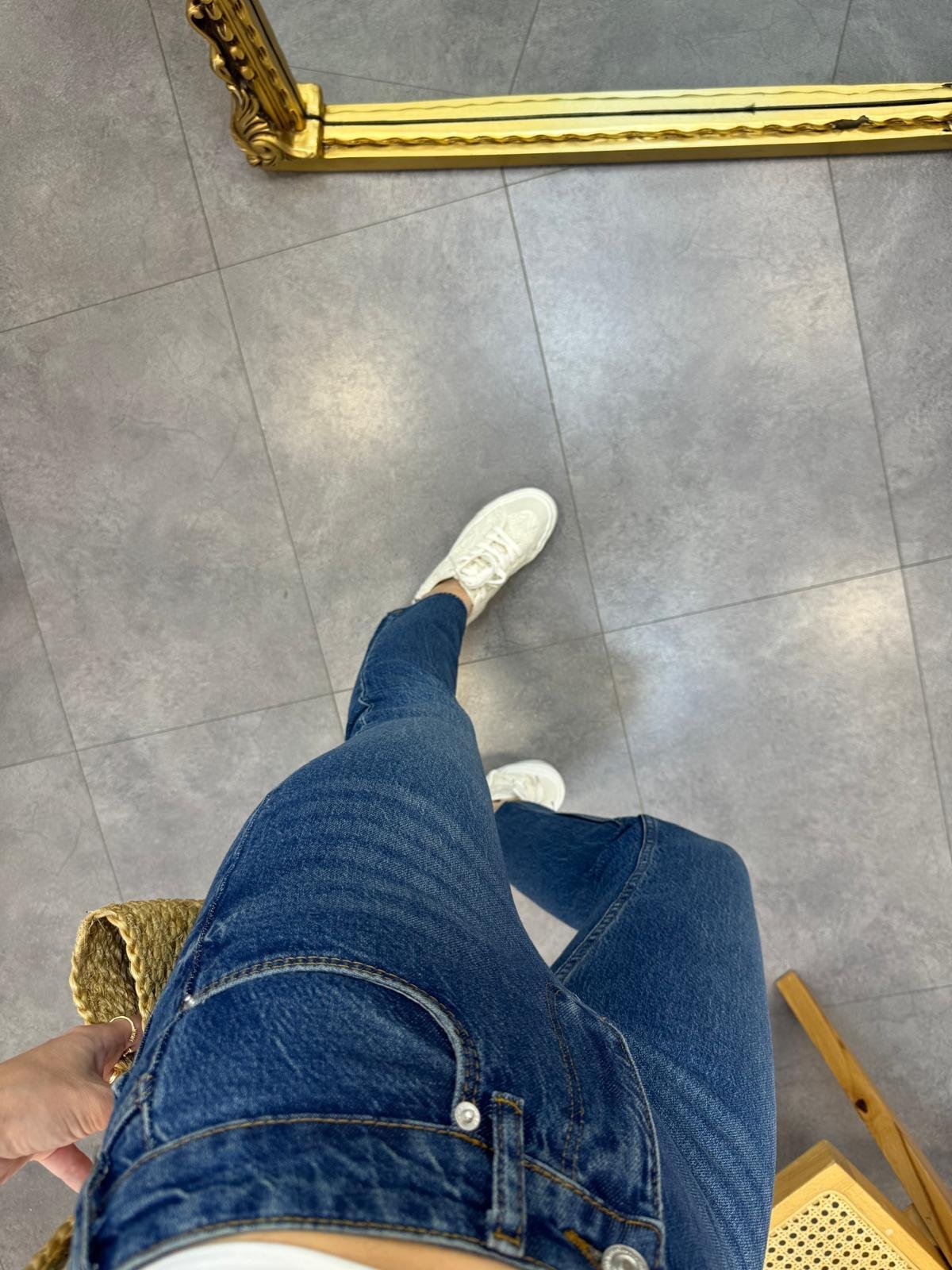 Taşlama Yüksek Bel Paçası Kesik Mom Jean 0520