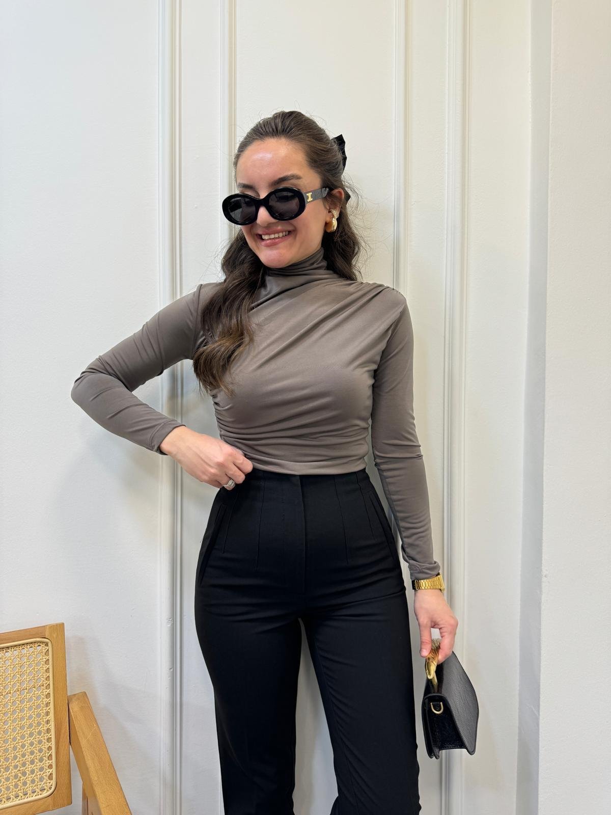 Vizon Omuz Drape Detaylı Tasarım Bluz 7043