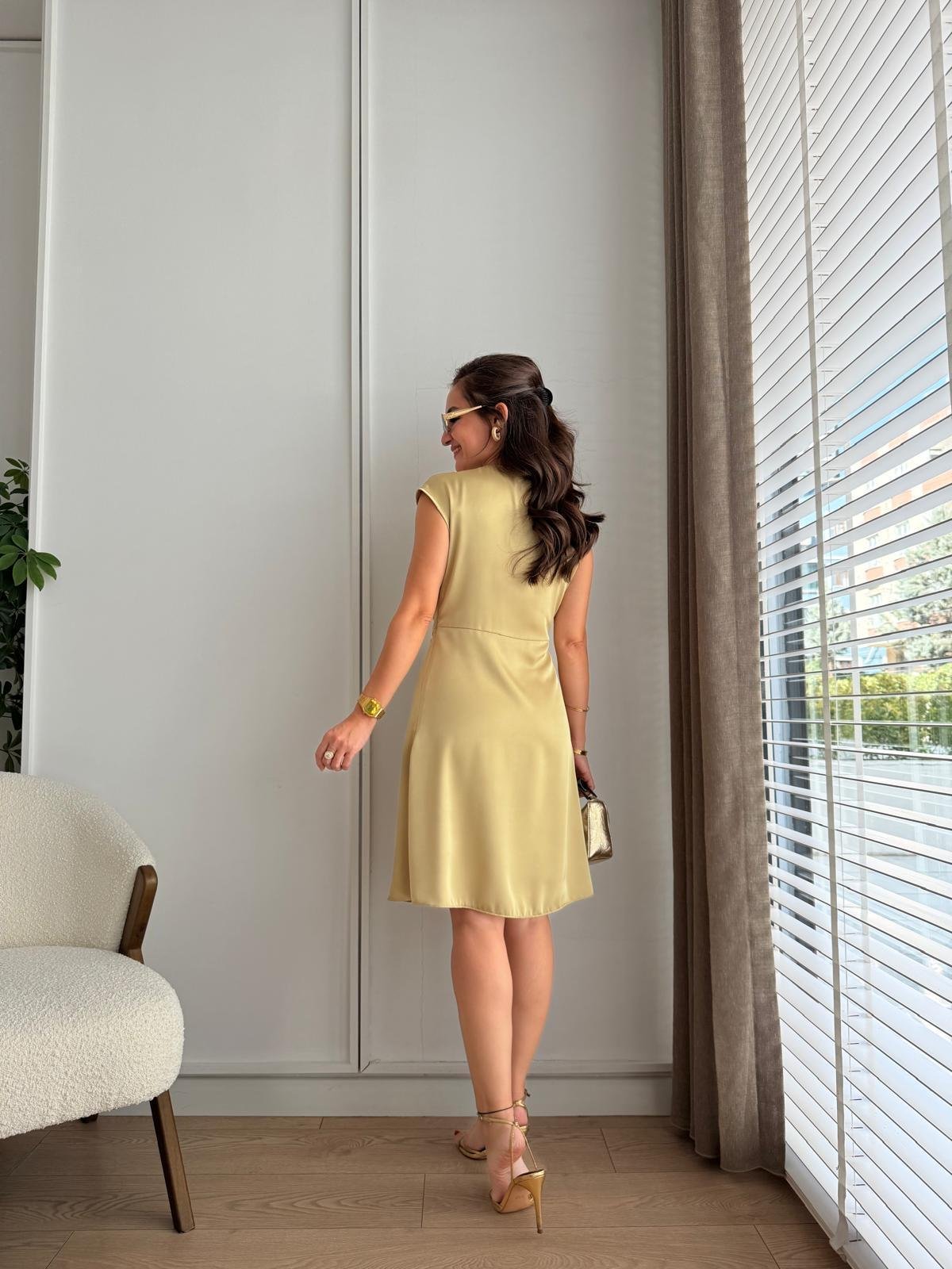 Yağyeşili Bel Büzgü Detaylı Kruvaze Elbise 2480