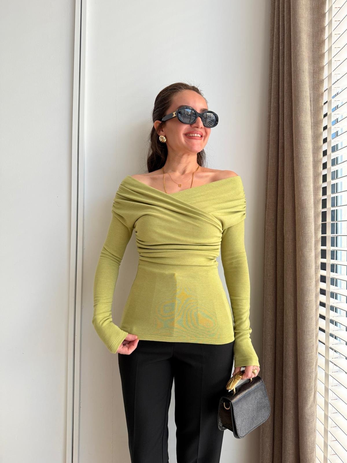 Yeşil Drape Detaylı Bluz 0663