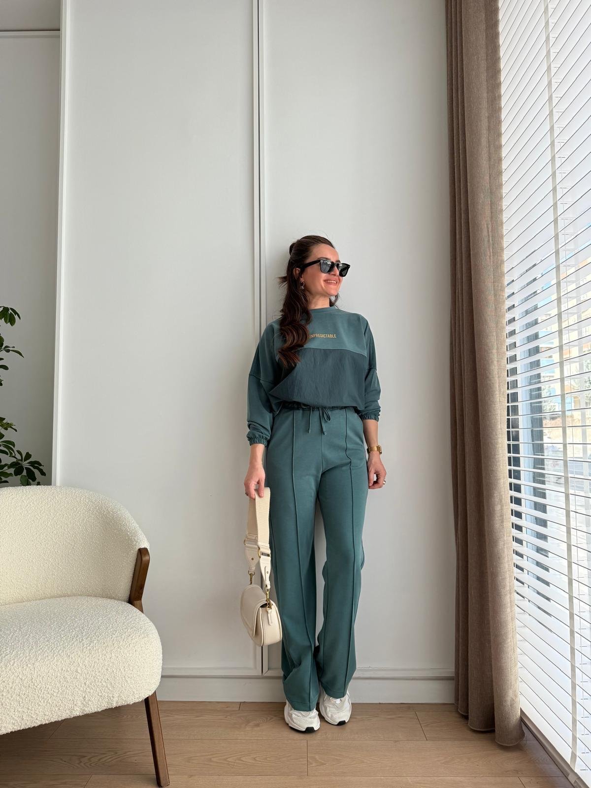 Yeşil Önü Paraşüt Detay Büzgülü Modal Kumaş Takım 00530