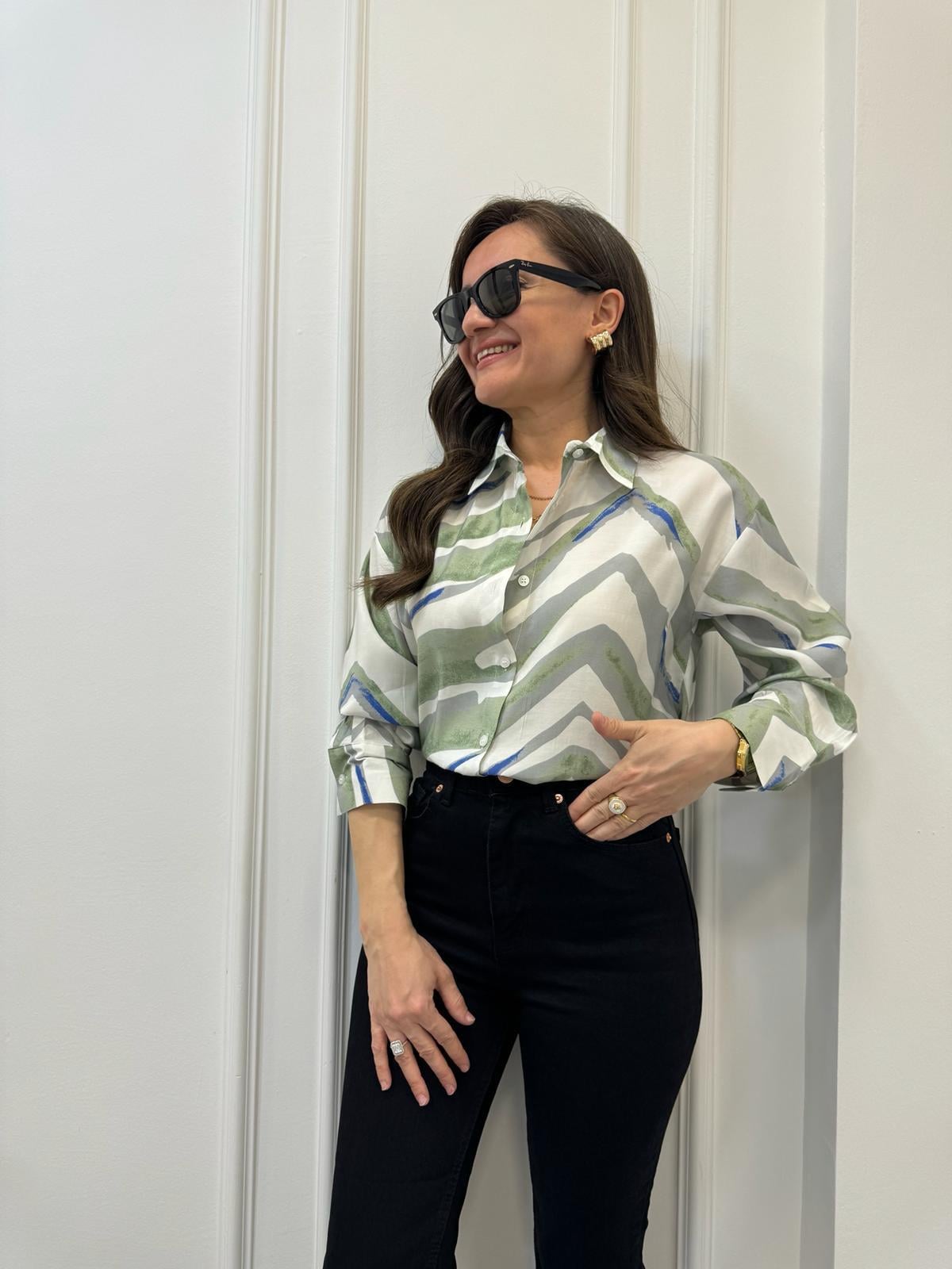 Yeşil Renkli Desenli Oversize Gömlek 3097