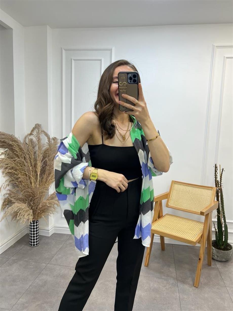 Yeşil Zigzag Desenli Oversize Gömlek 4734