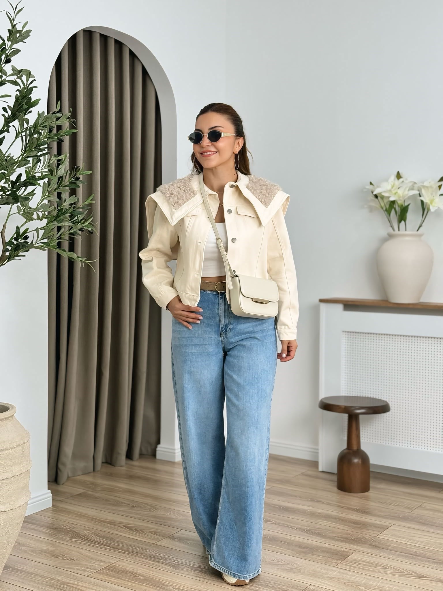 Bej Düğmeli Astarlı Kürklü Gabardin Ceket 6379