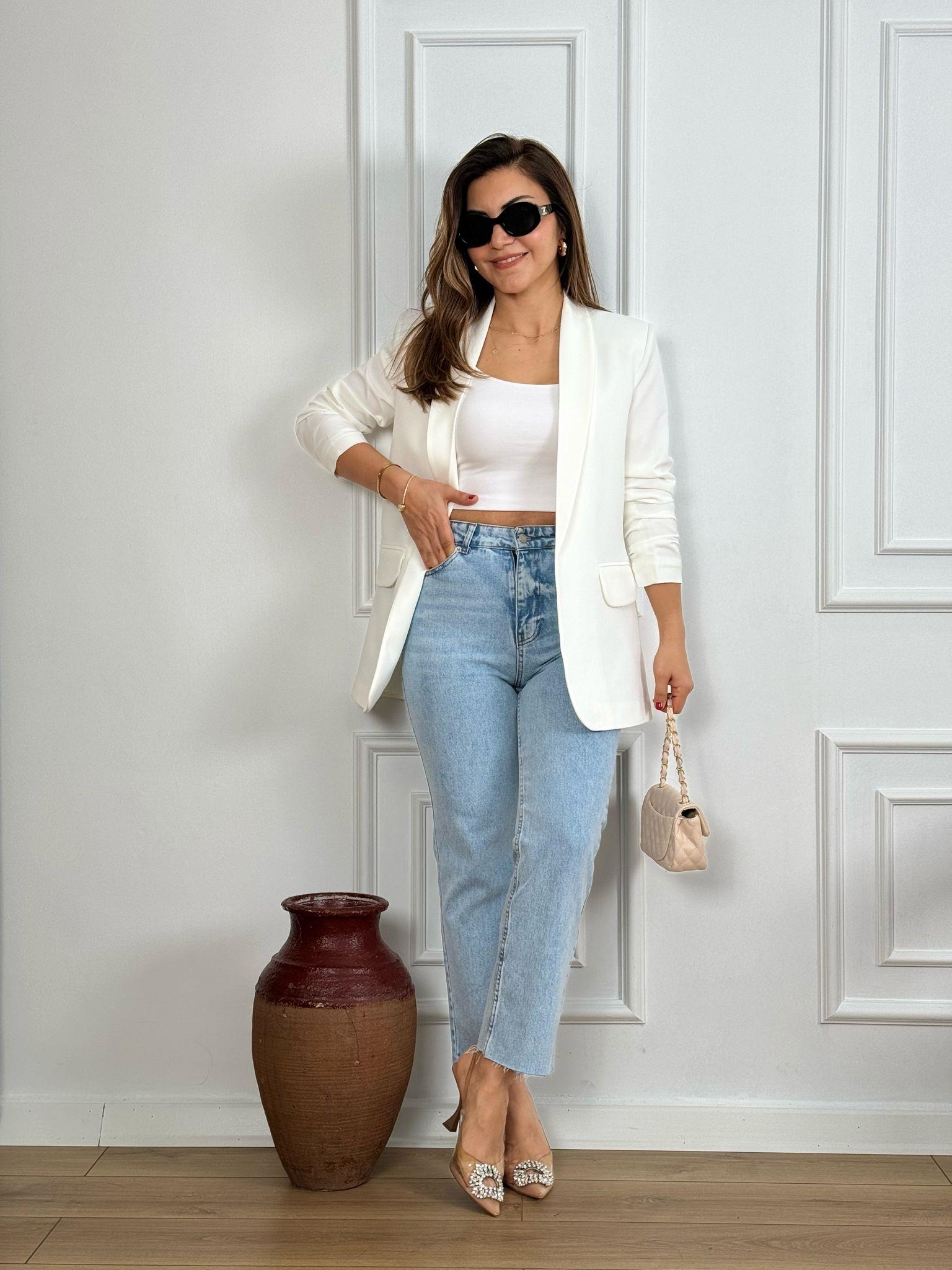 Beyaz Düğmesiz Astarlı Kolu Büzgülü Blazer Ceket 3101