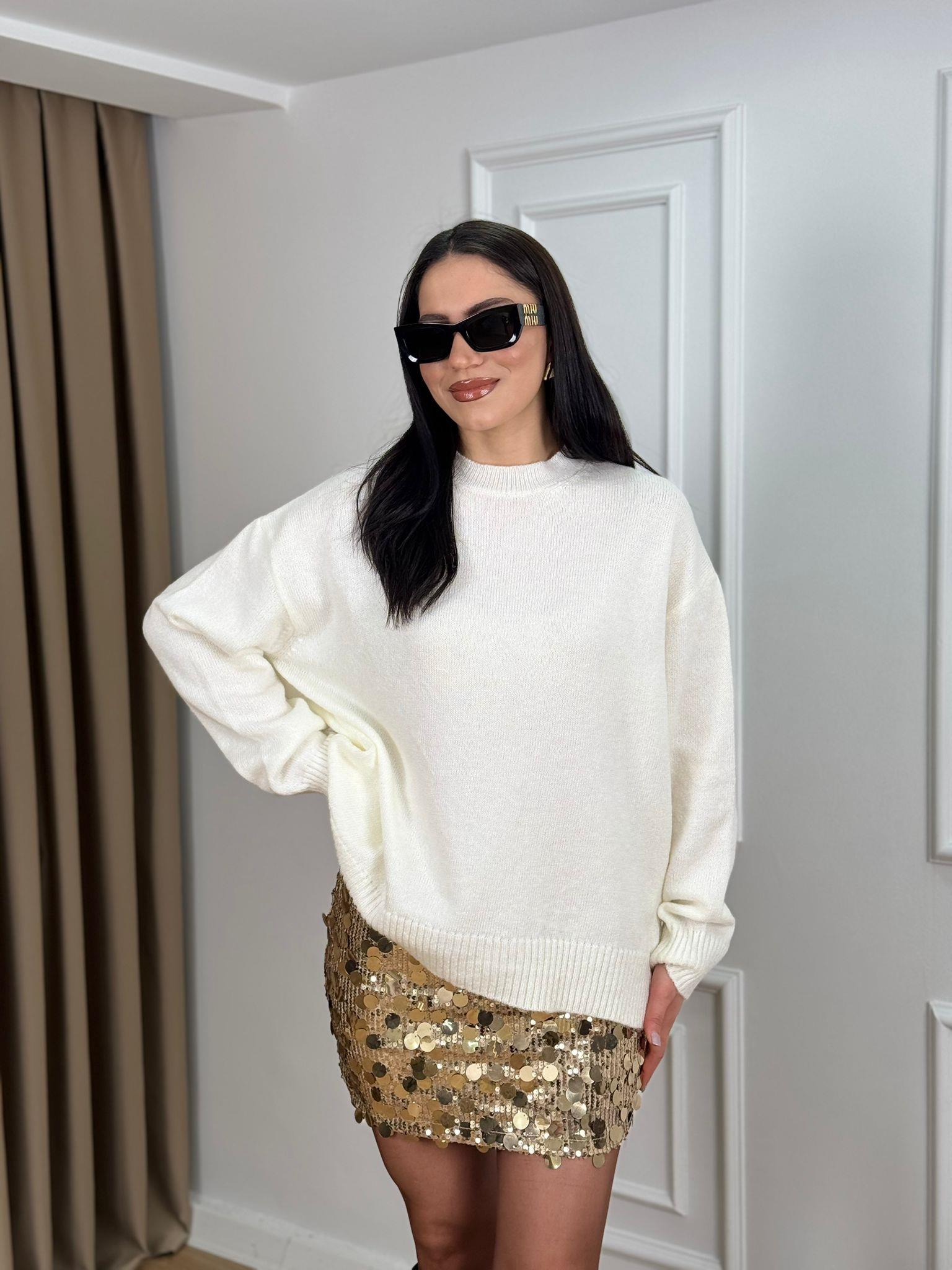 Ekru Bisiklet Yaka Oversize Yün Kazak 7654