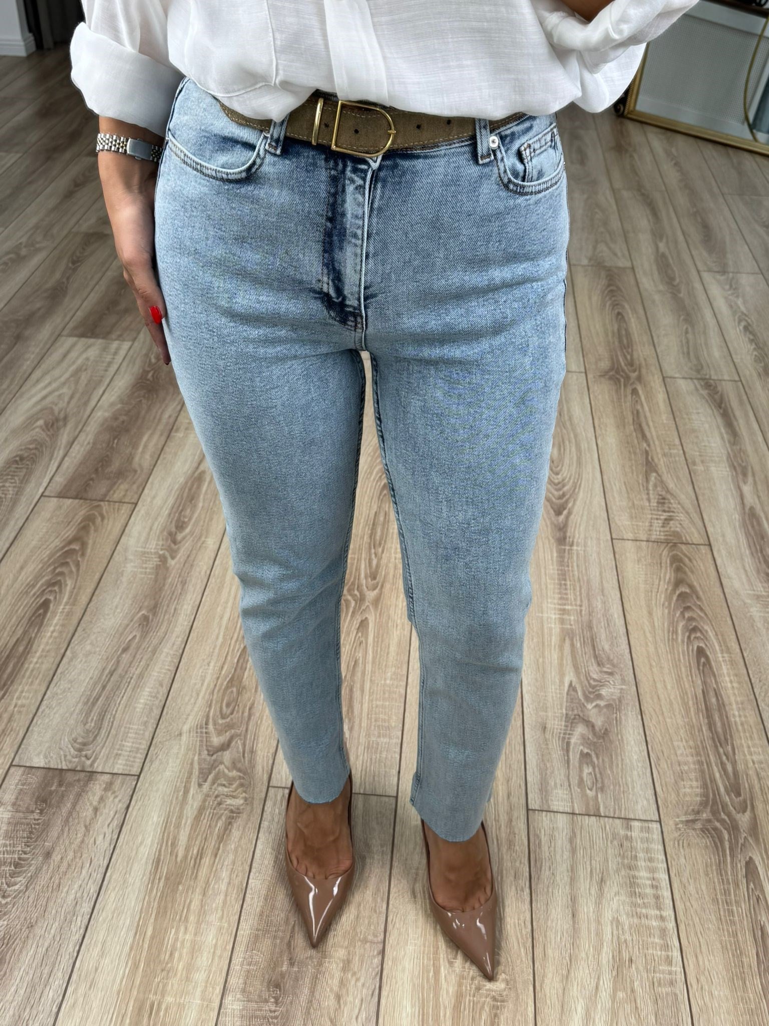 Mavi Yüksek Bel Likralı Toparlayıcı Paçası Kesik Fit Mom Jean 764
