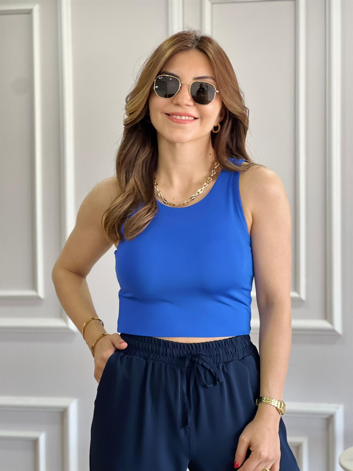 Saks Mavi Yuvarlak Yaka Crop Atlet 0017
