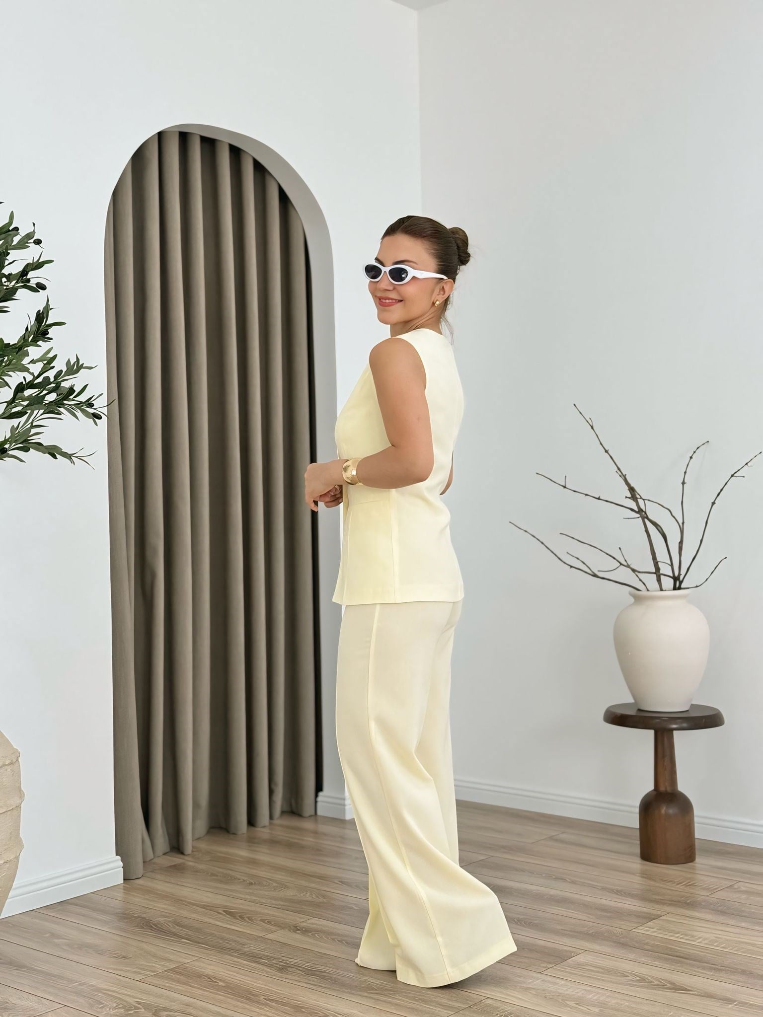 Sarı Karma Gümüş Düğmeli Yelek Pantolon Takım 919302