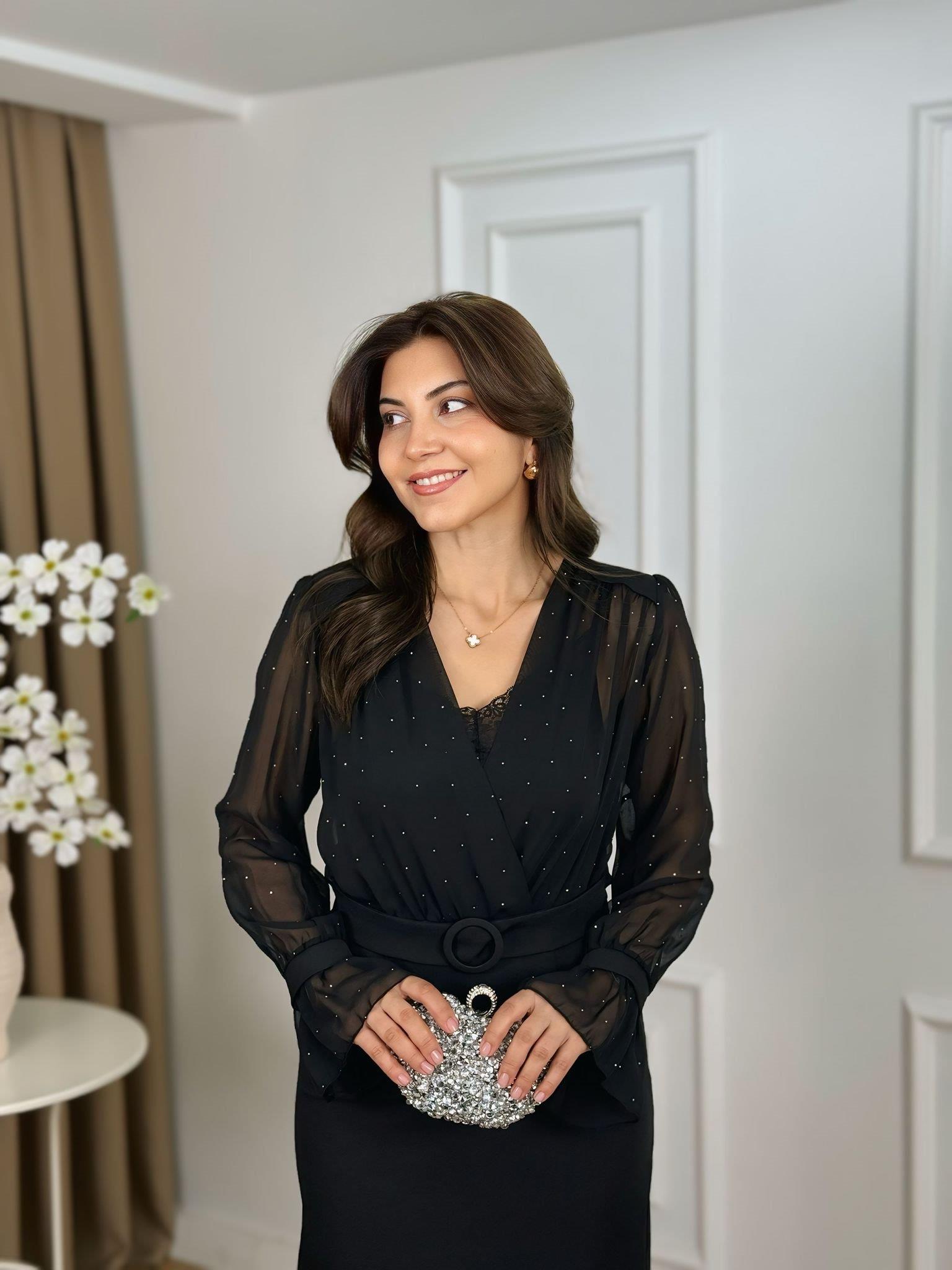 Siyah Atlet Detaylı Taşlı Double Atlas Kumaş Elbise 262718