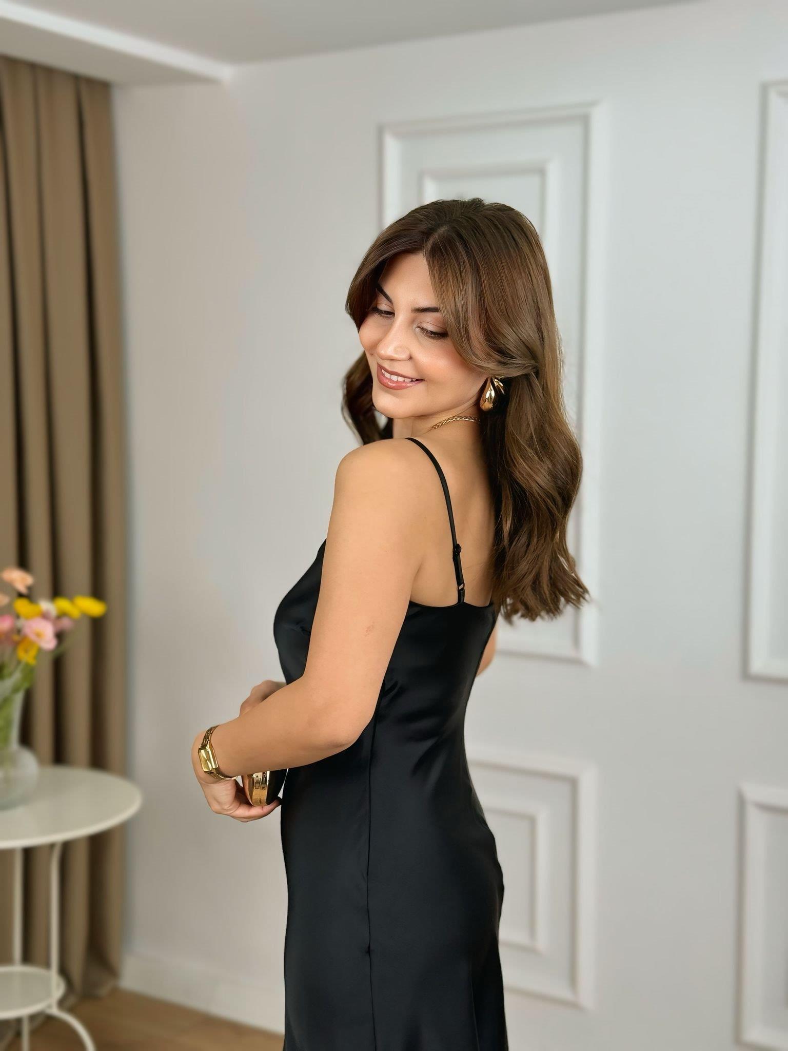 Siyah Ayarlanabilir Askılı Eteği Dantel Pamuk Saten Elbise 26208