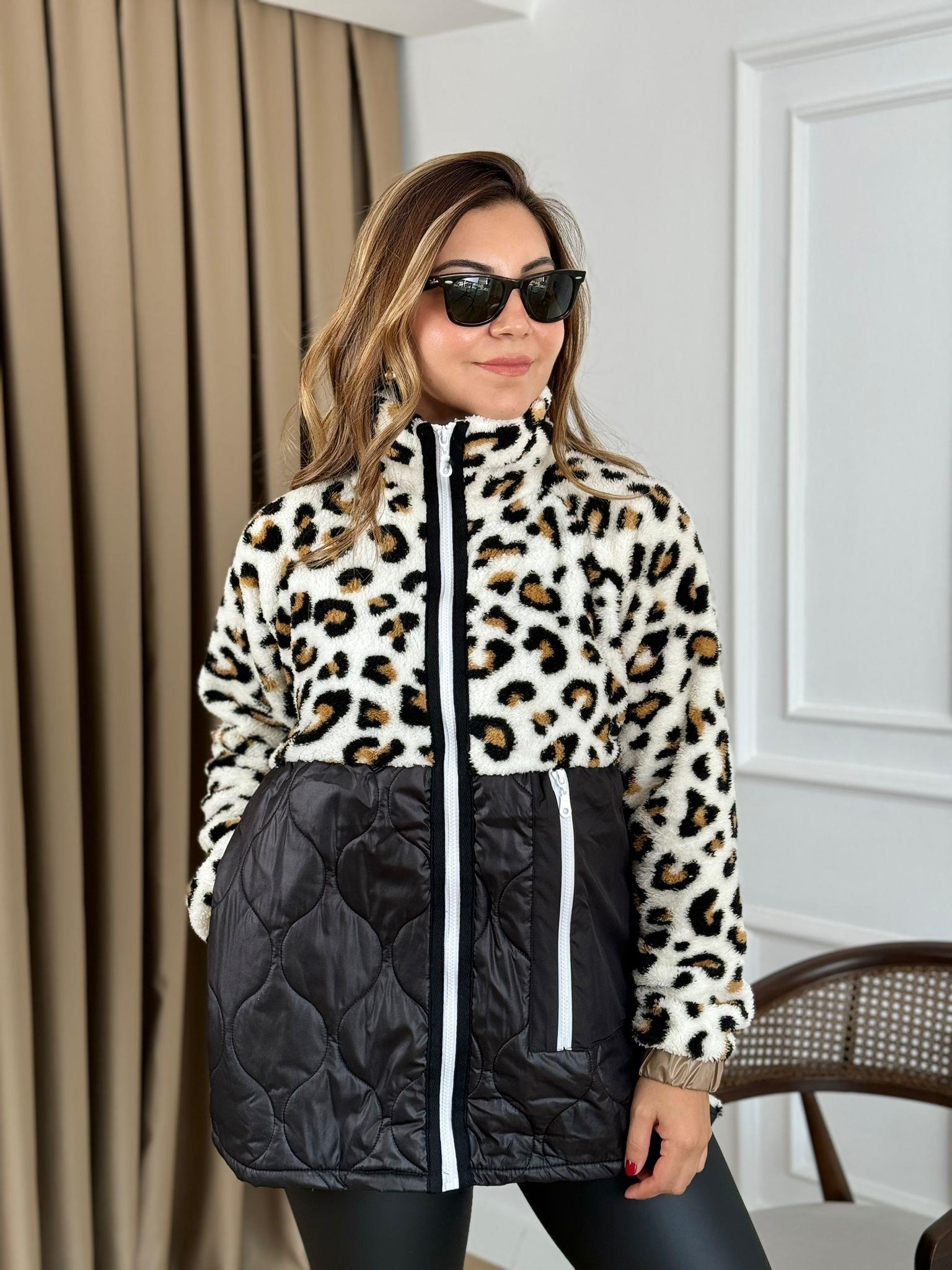 Siyah Leopar Desen Fermuarlı Kapitone Mont OX12
