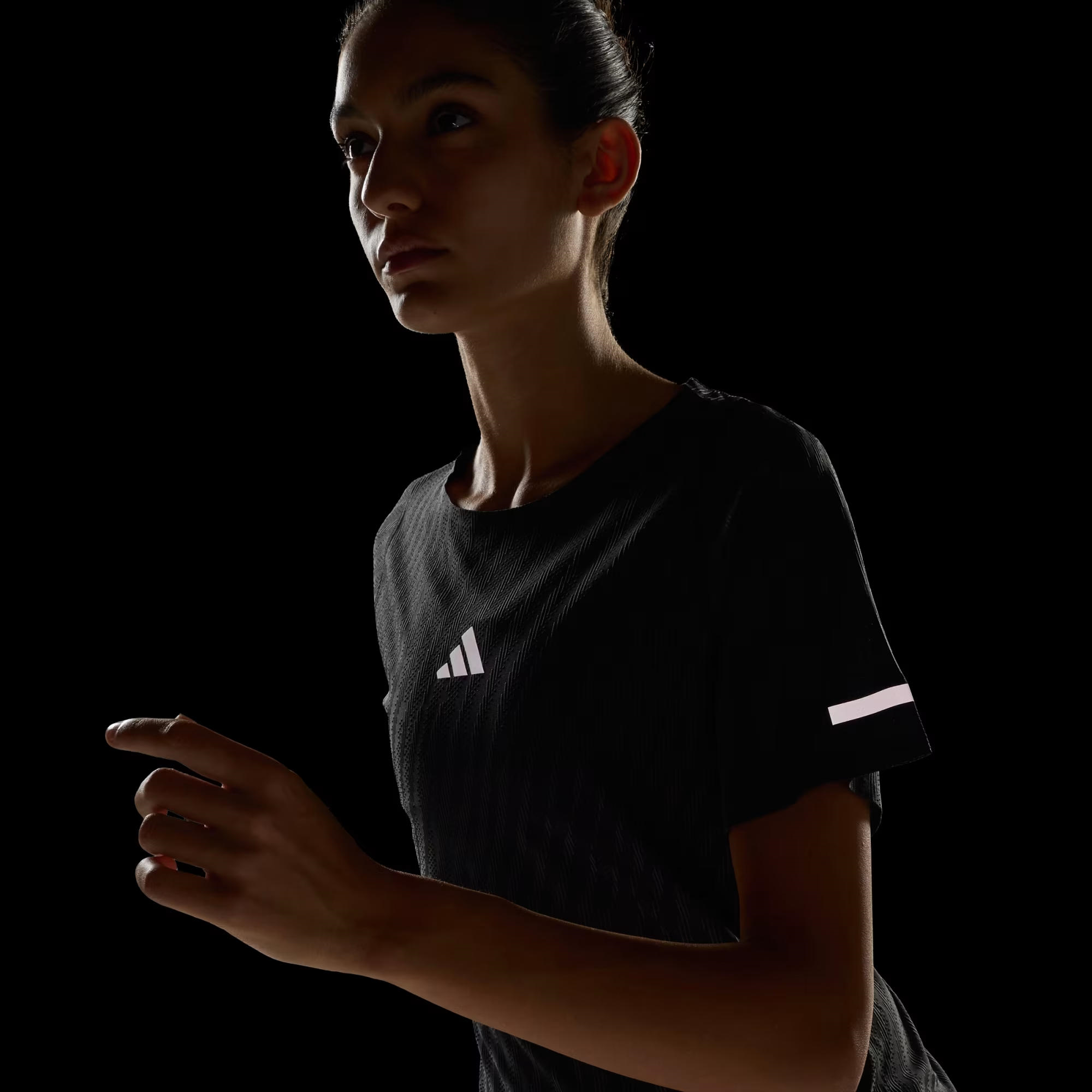 adidas Adi365 Climacool+ Enginereed Kadın Tişört