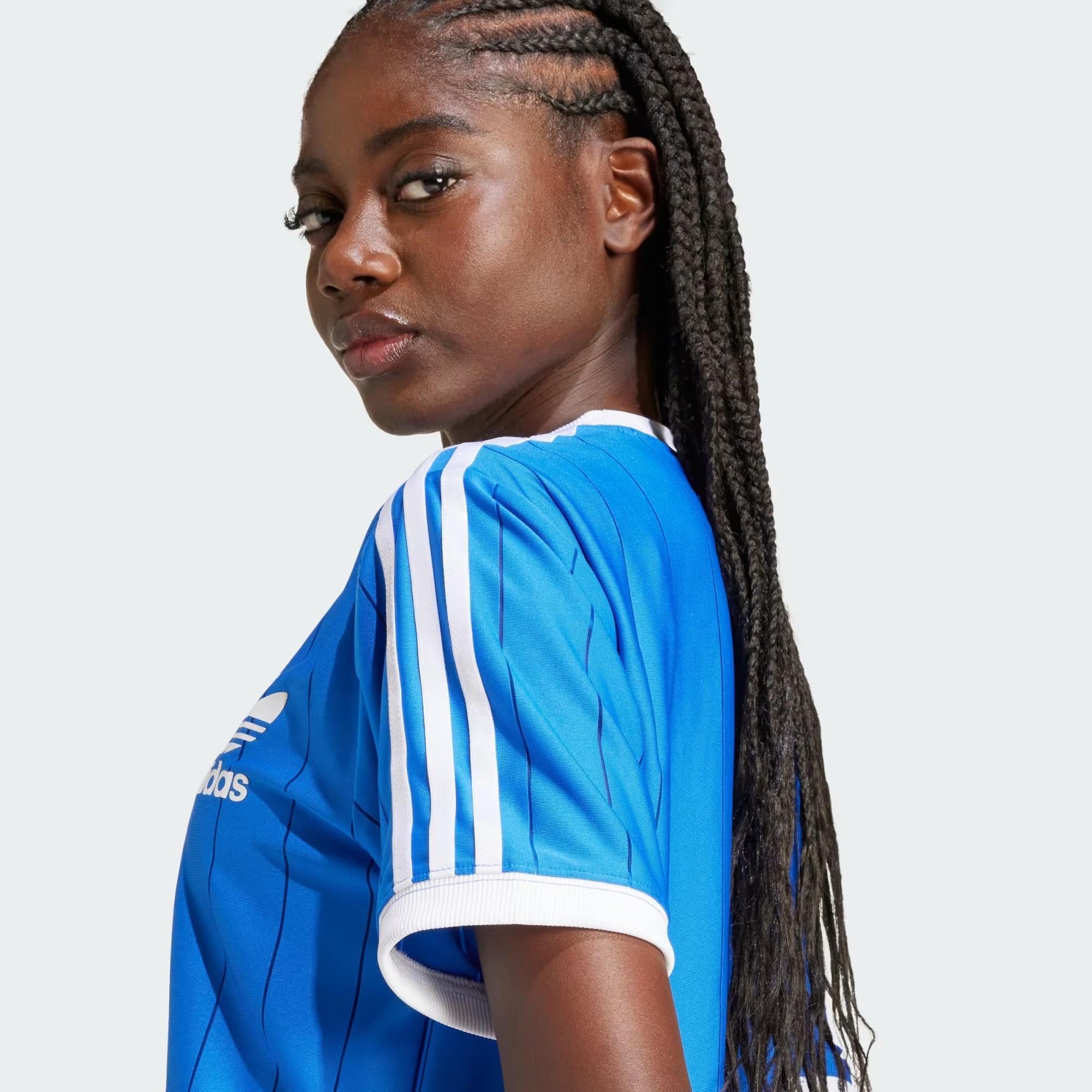 adidas Adicolor 3-Stripes Pinstripe Kadın Tişört
