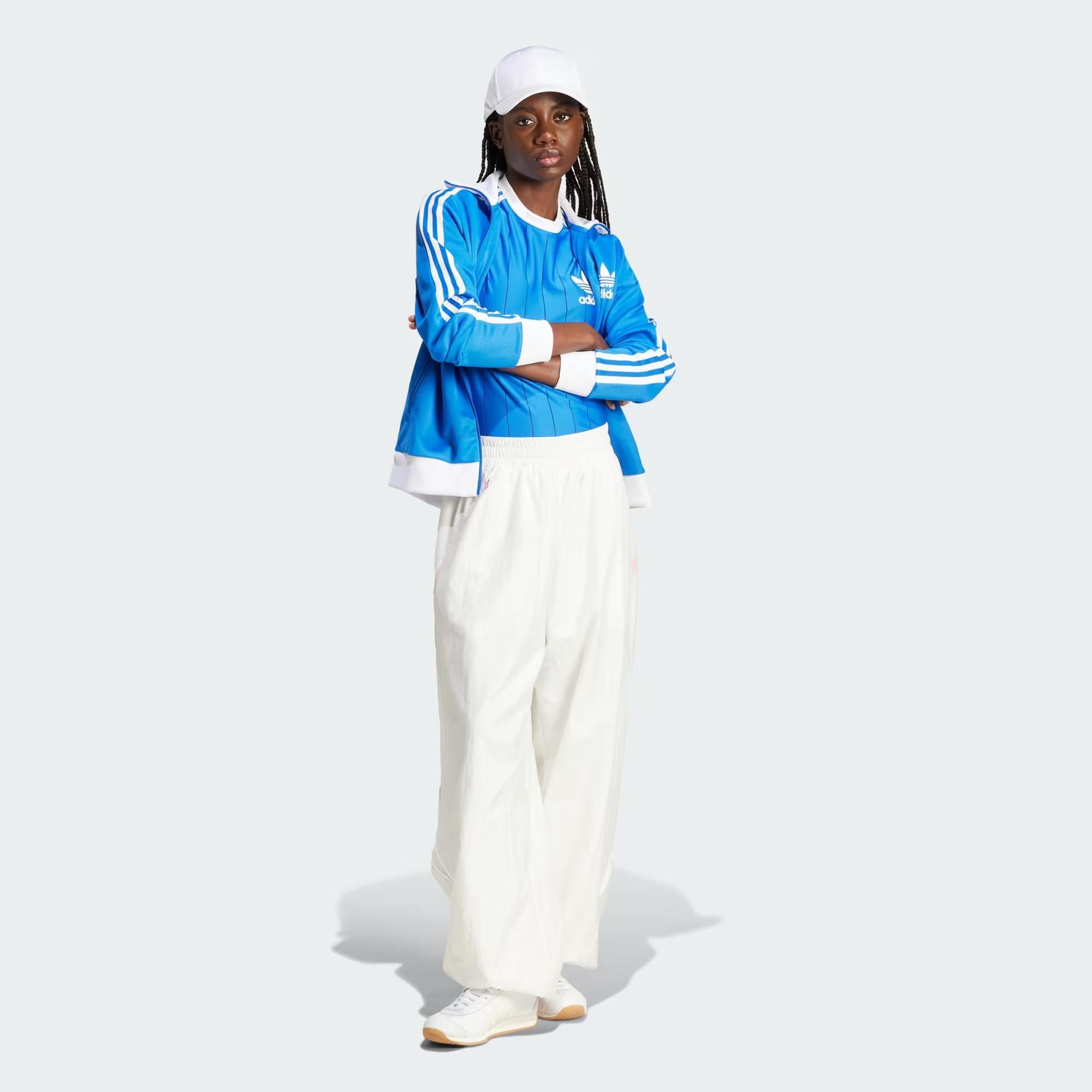 adidas Adicolor 3-Stripes Pinstripe Kadın Tişört