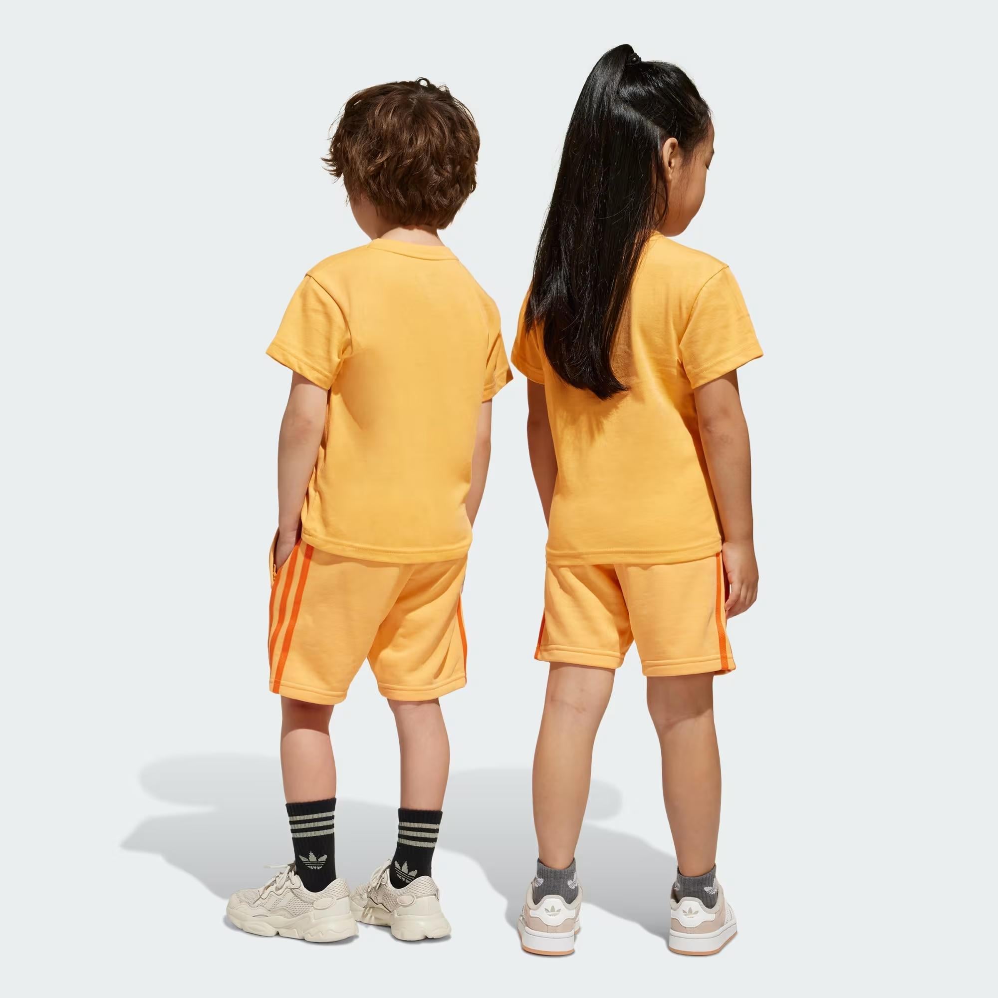 adidas Adicolor Çocuk Eşofman Takımı