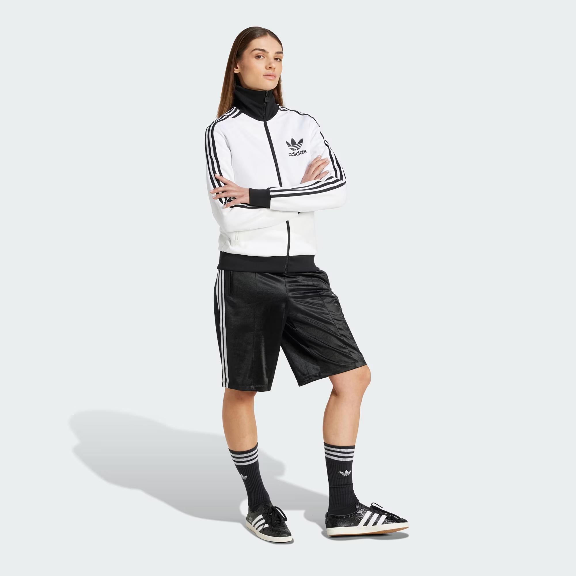 adidas Adicolor Firebird Kadın Şort