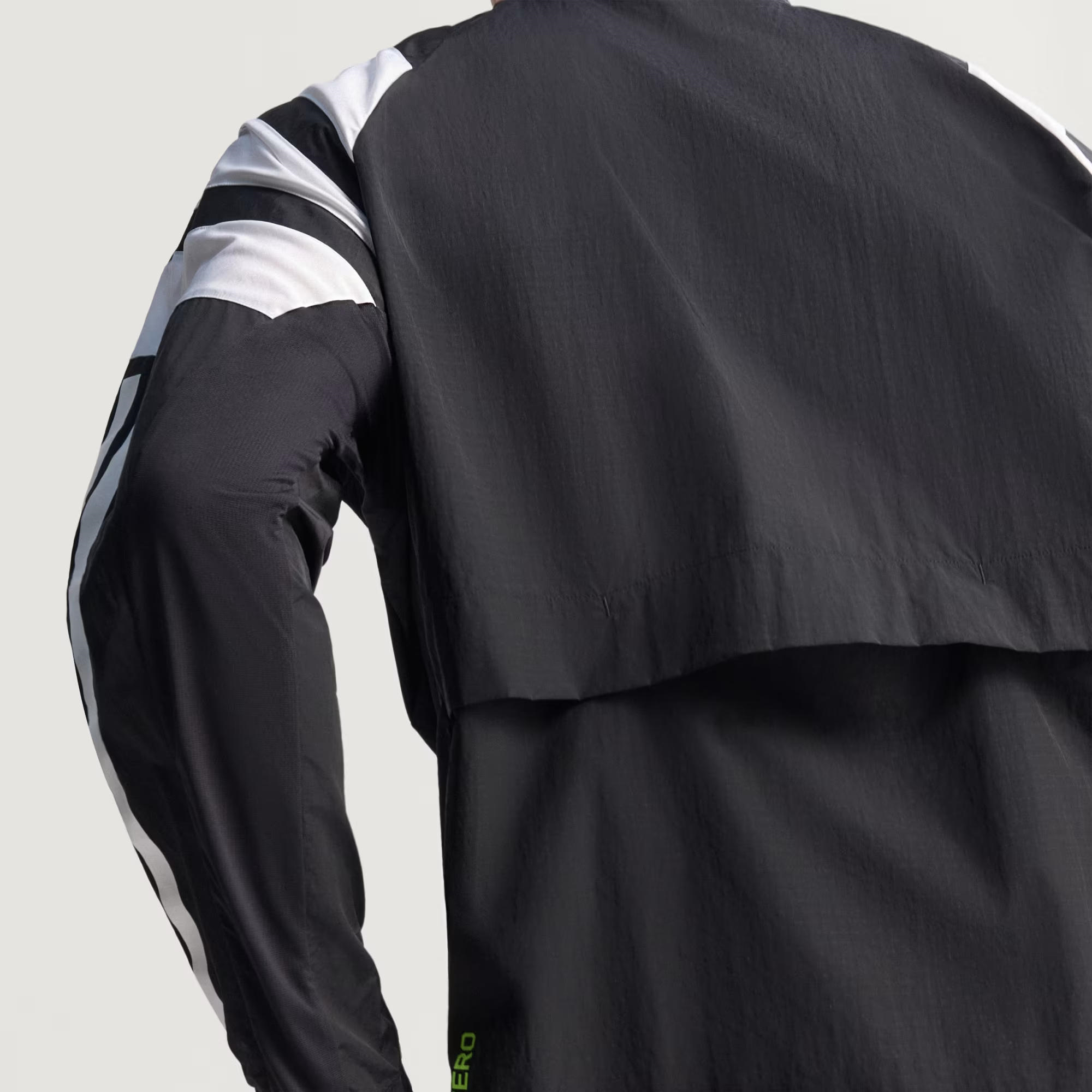 adidas Adizero Archive Erkek Rüzgarlık
