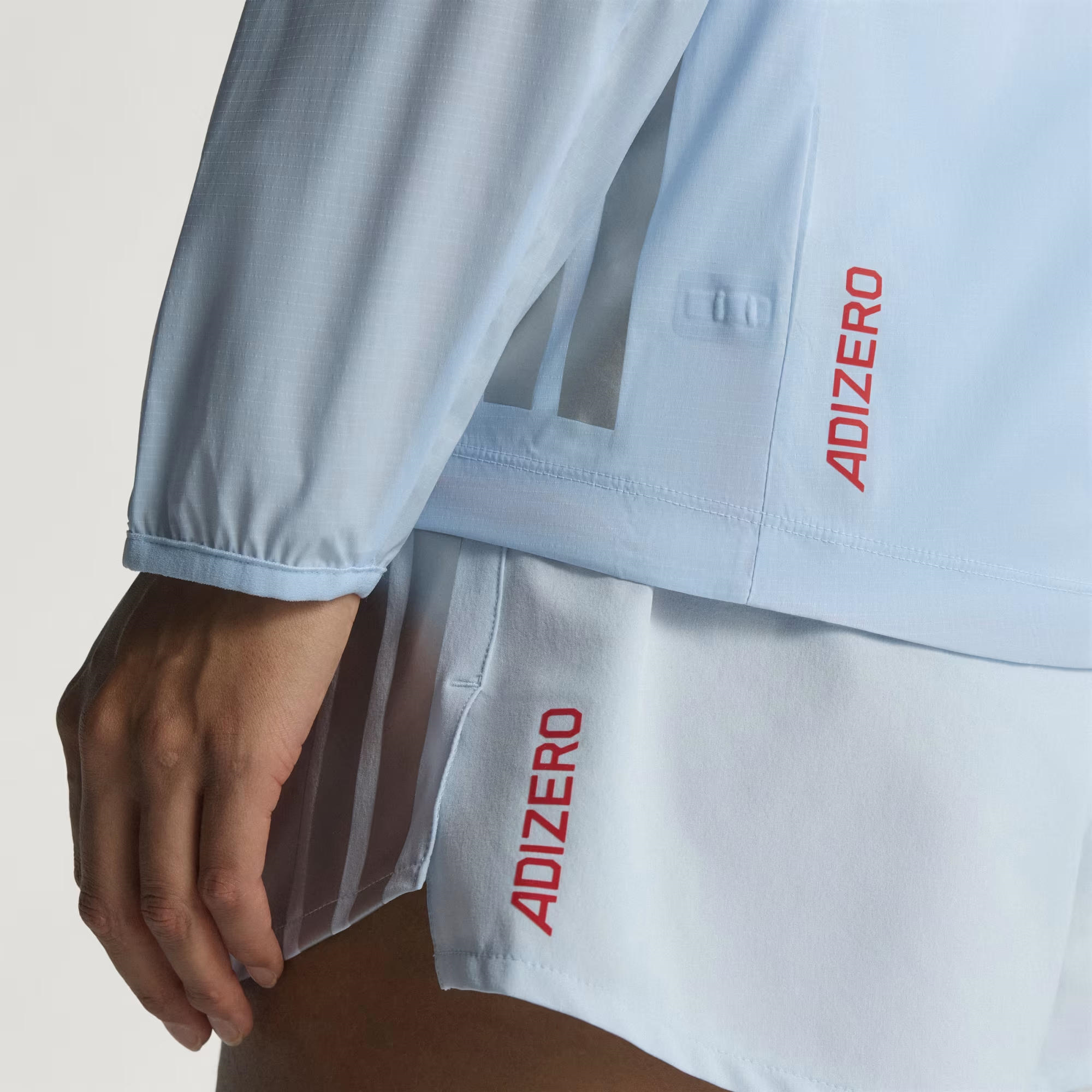 adidas Adizero Ekiden Kadın Rüzgarlık