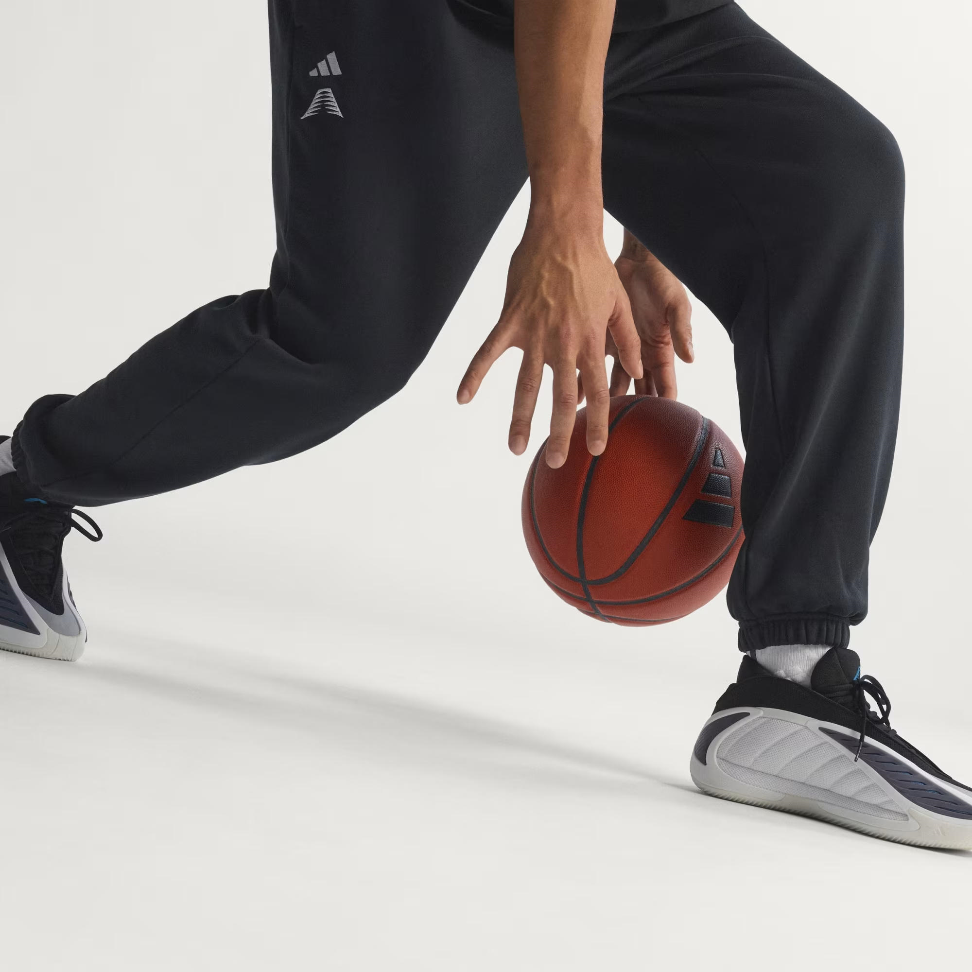 adidas Anthony Edwards Foundation Erkek Eşofman Altı