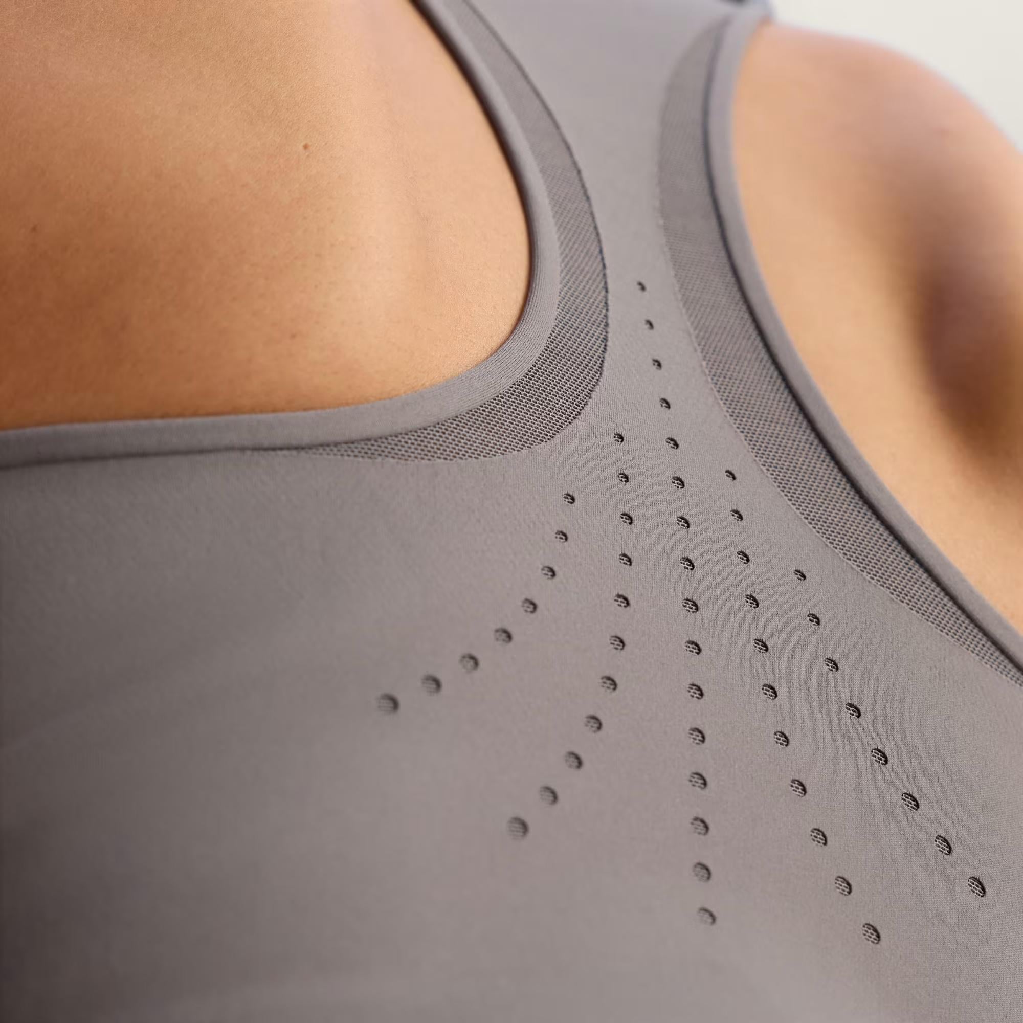 adidas By Stella McCartney Power Impact Training Kadın Büstiyer