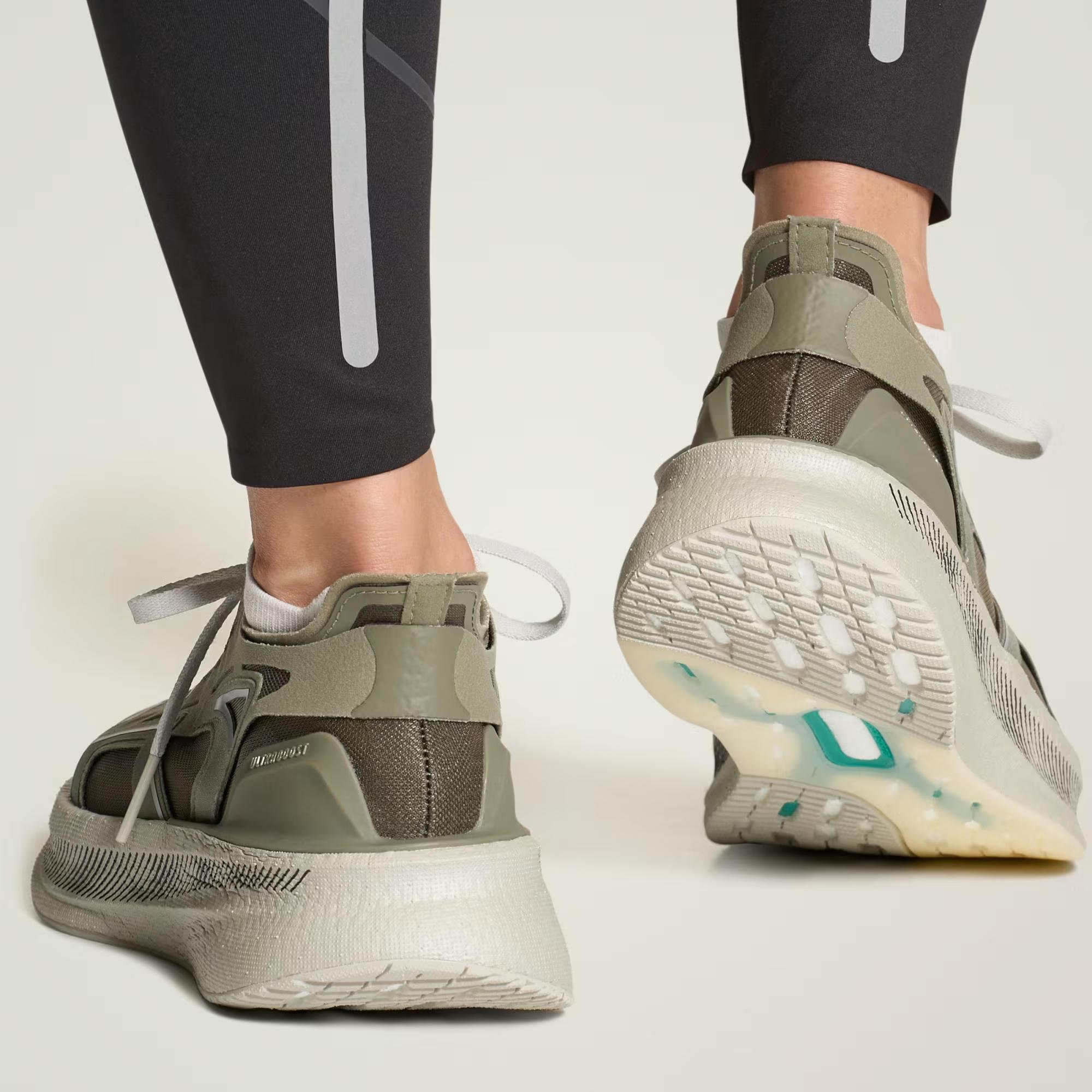 adidas By Stella McCartney Ultraboost 5 Kadın Koşu Ayakkabısı - Görsel 3