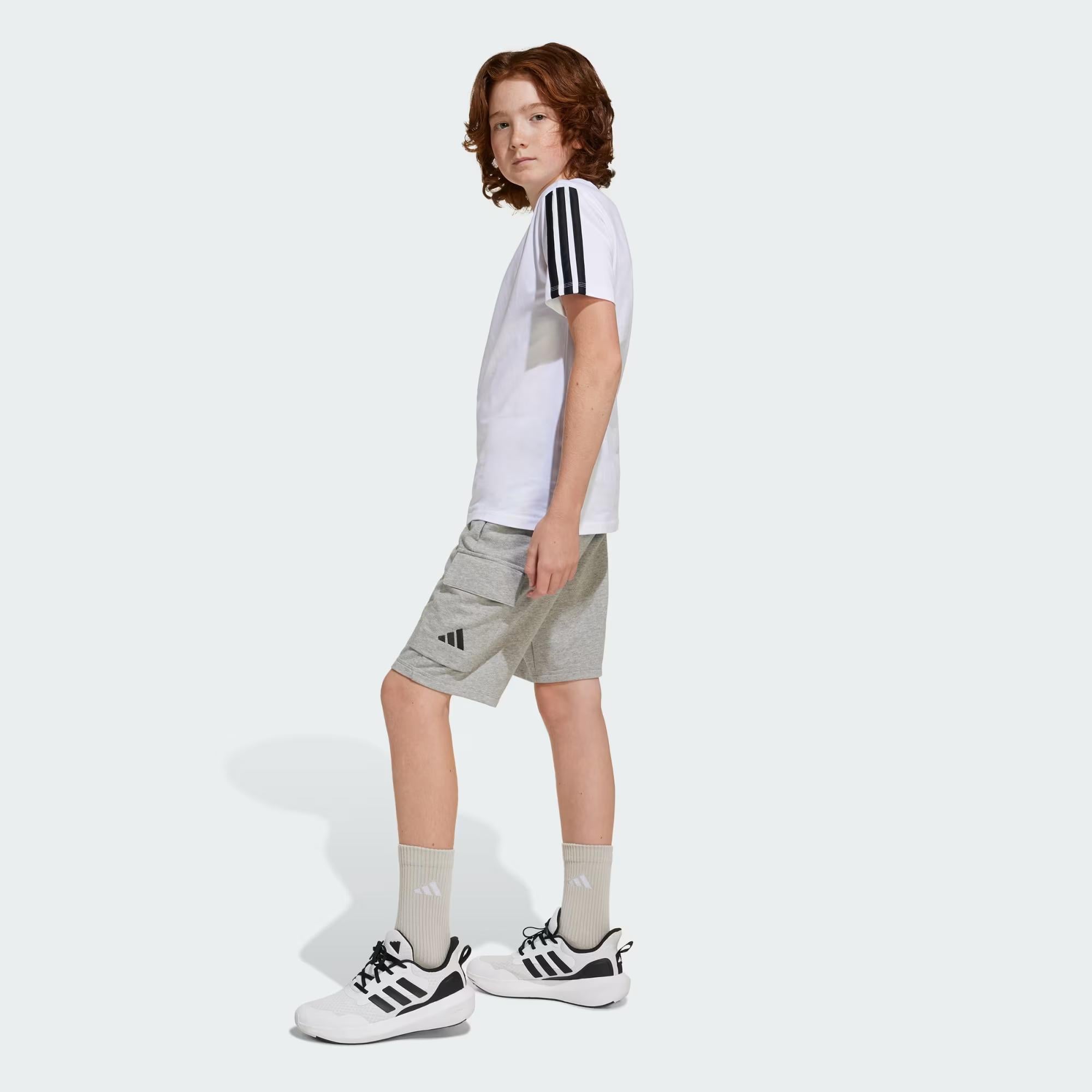 adidas Essentials Cargo Çocuk Şort