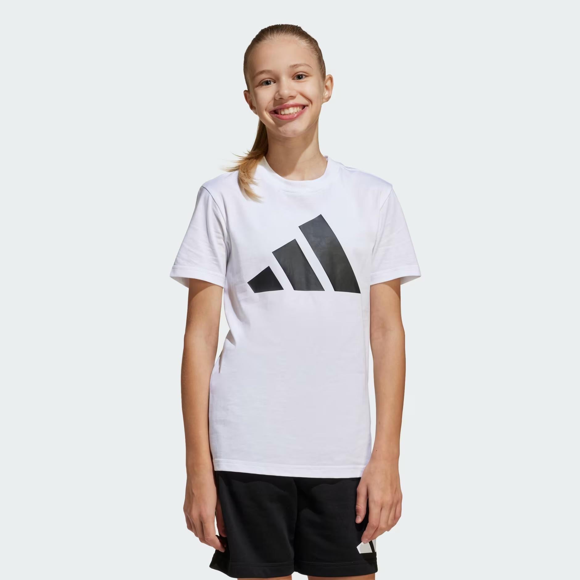 adidas Essentials Çocuk Eşofman Takımı