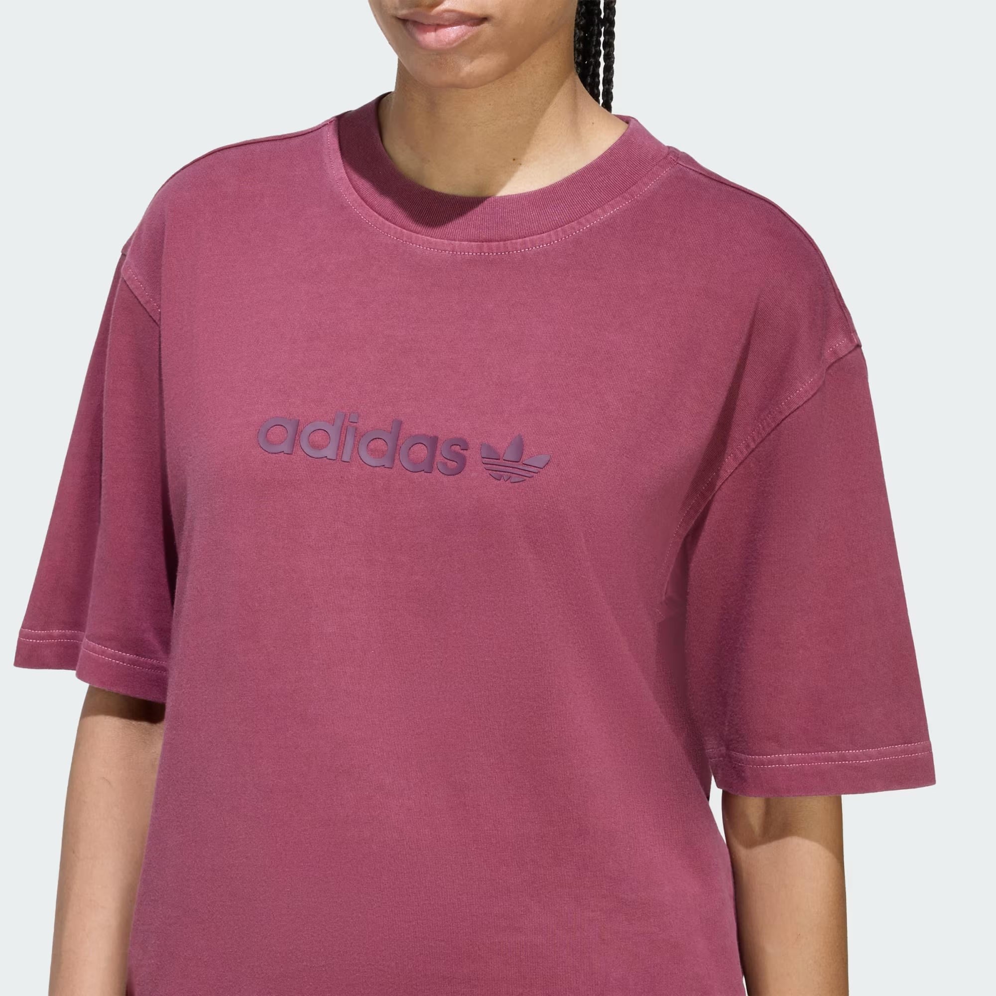 adidas Essentials Linear Boyfriend Washed Kadın Tişört