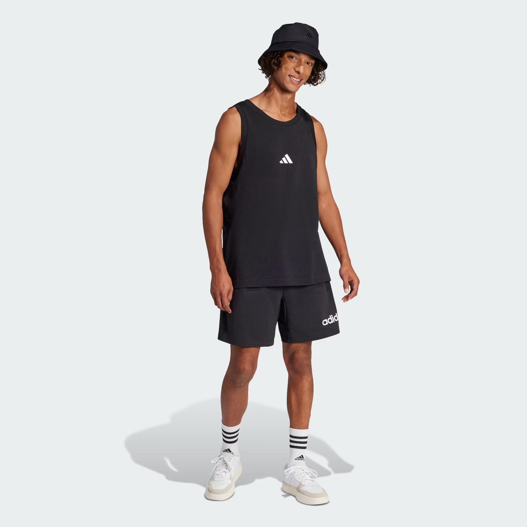 adidas Essentials Small Logo Erkek Atlet