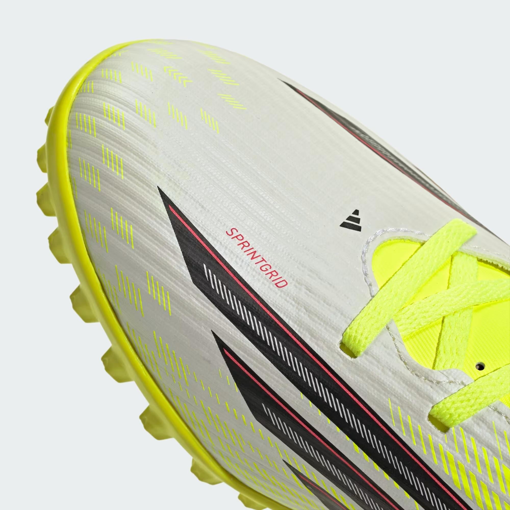 adidas F50 Club TF Erkek Halı Saha Ayakkabısı