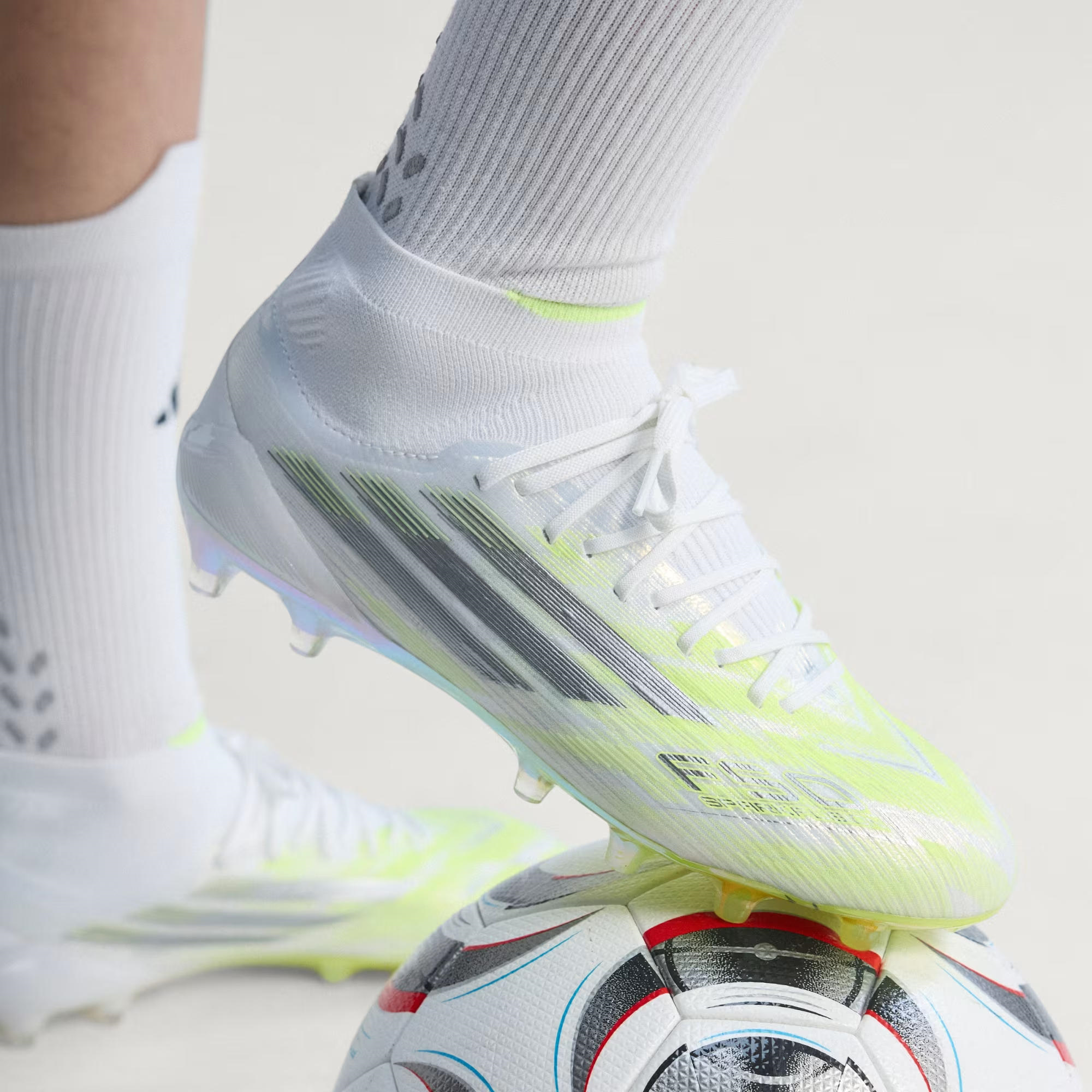 adidas F50 Sparkfusion Elite FG Erkek Krampon