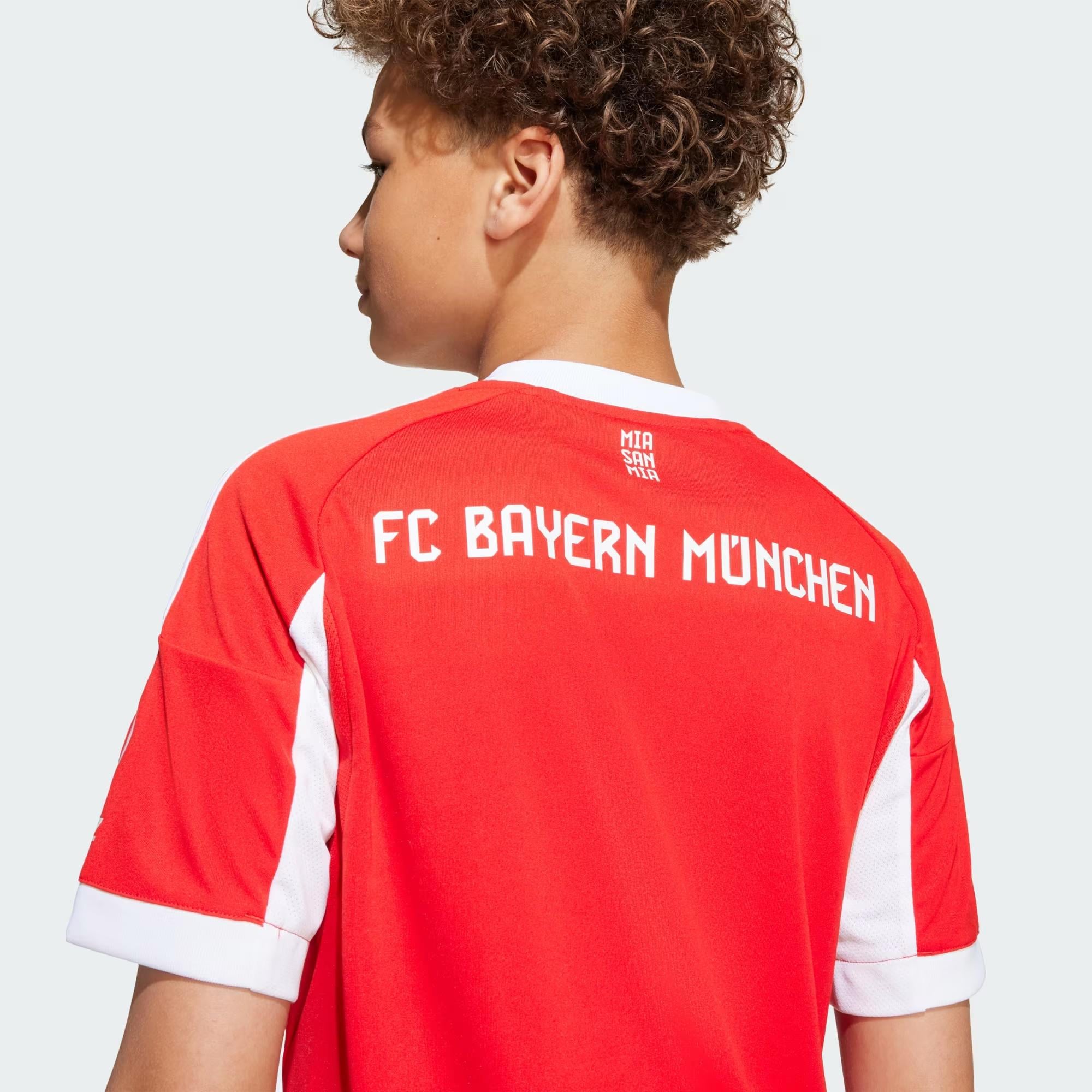 adidas FC Bayern 25/26 Çocuk Forma
