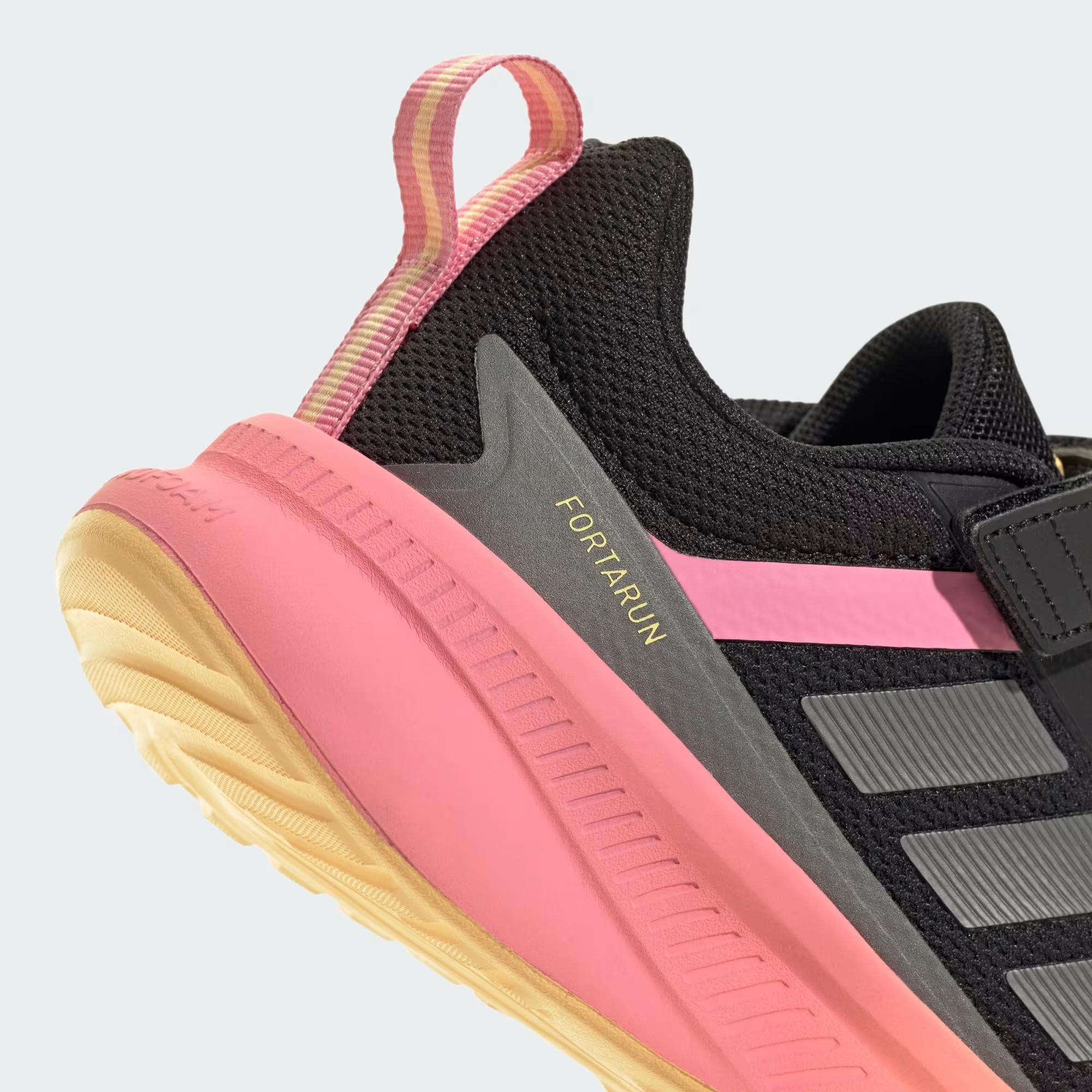adidas FortaRun 4.0 Çocuk Günlük Spor Ayakkabı