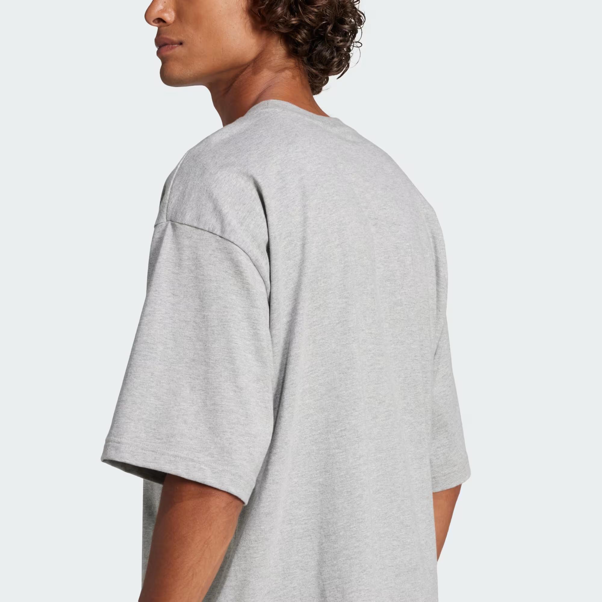 adidas Future Icons Small Logo Erkek Tişört