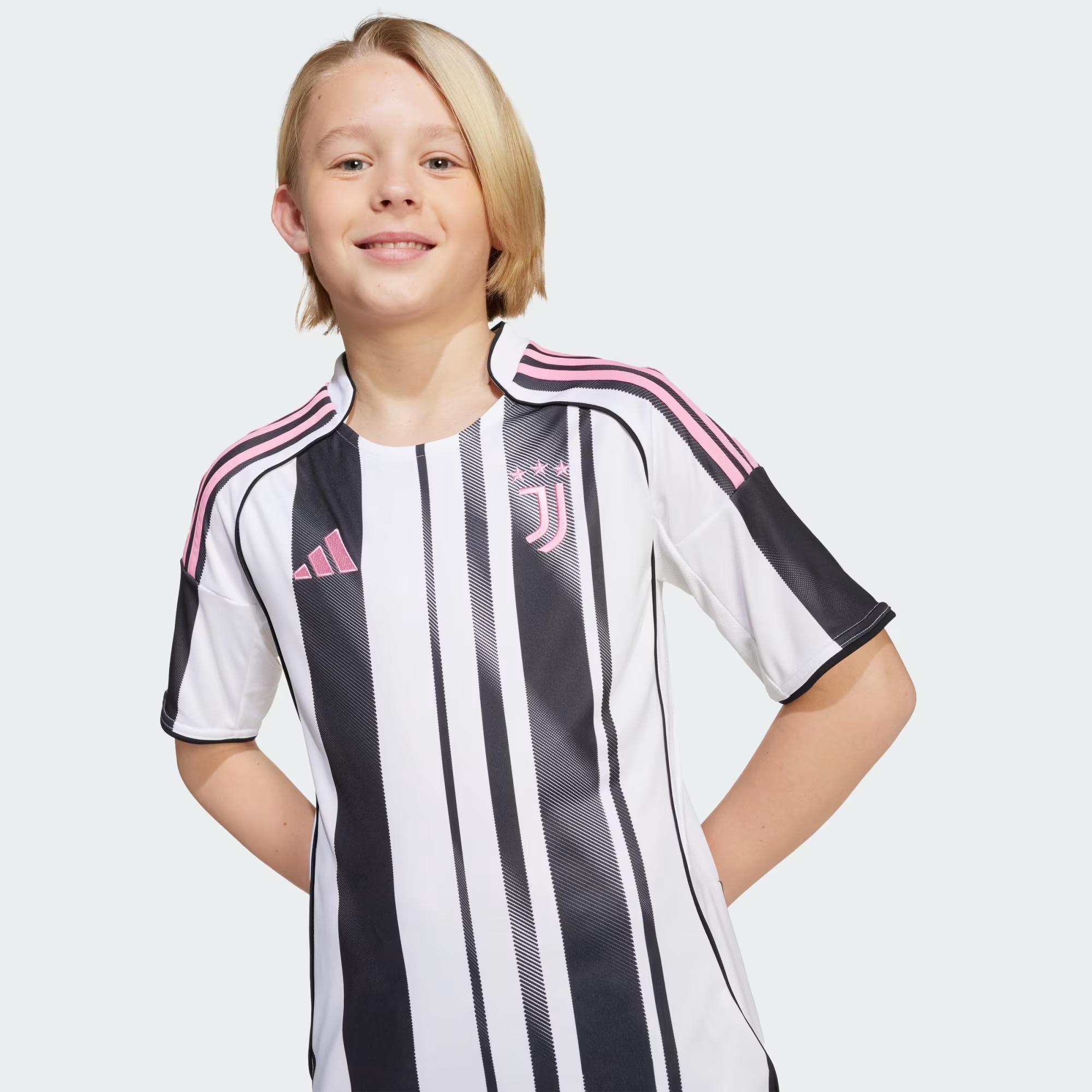 adidas Juventus 25/26 Çocuk Forma