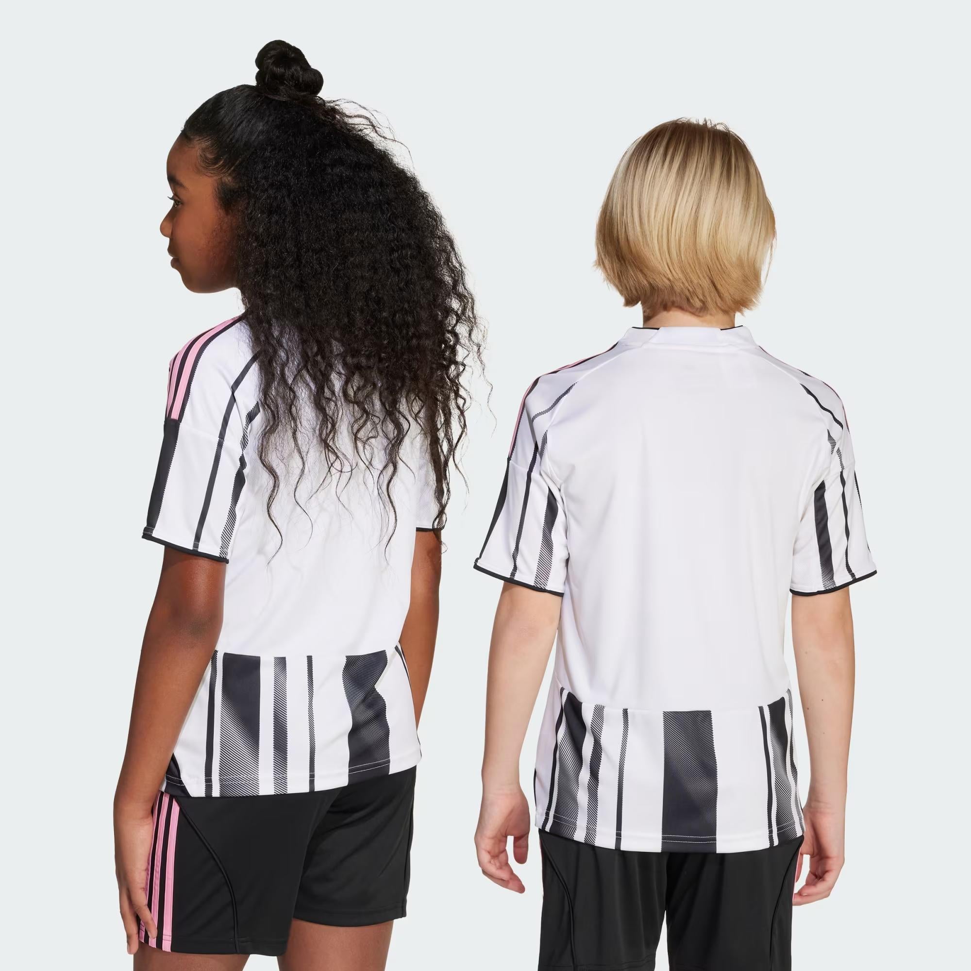 adidas Juventus 25/26 Çocuk Forma