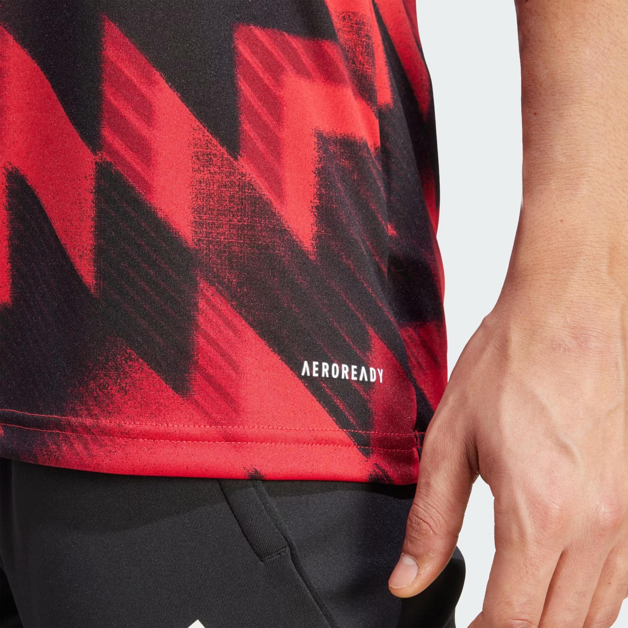 adidas Manchester United 25/26 Pre-Match Erkek Forma