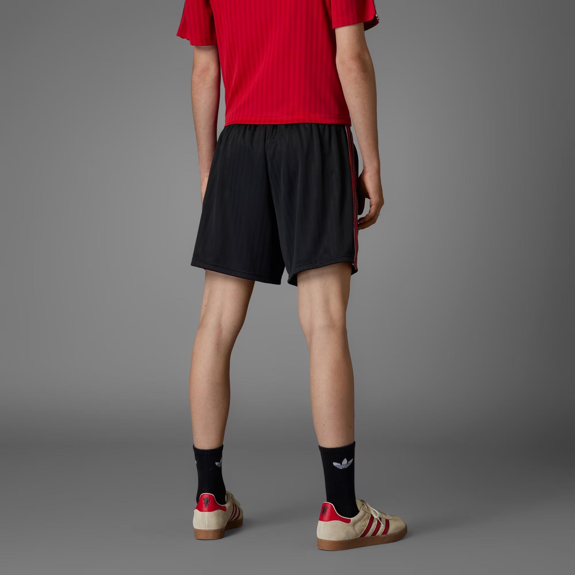 adidas Manchester United Terrace Icons Erkek Şort