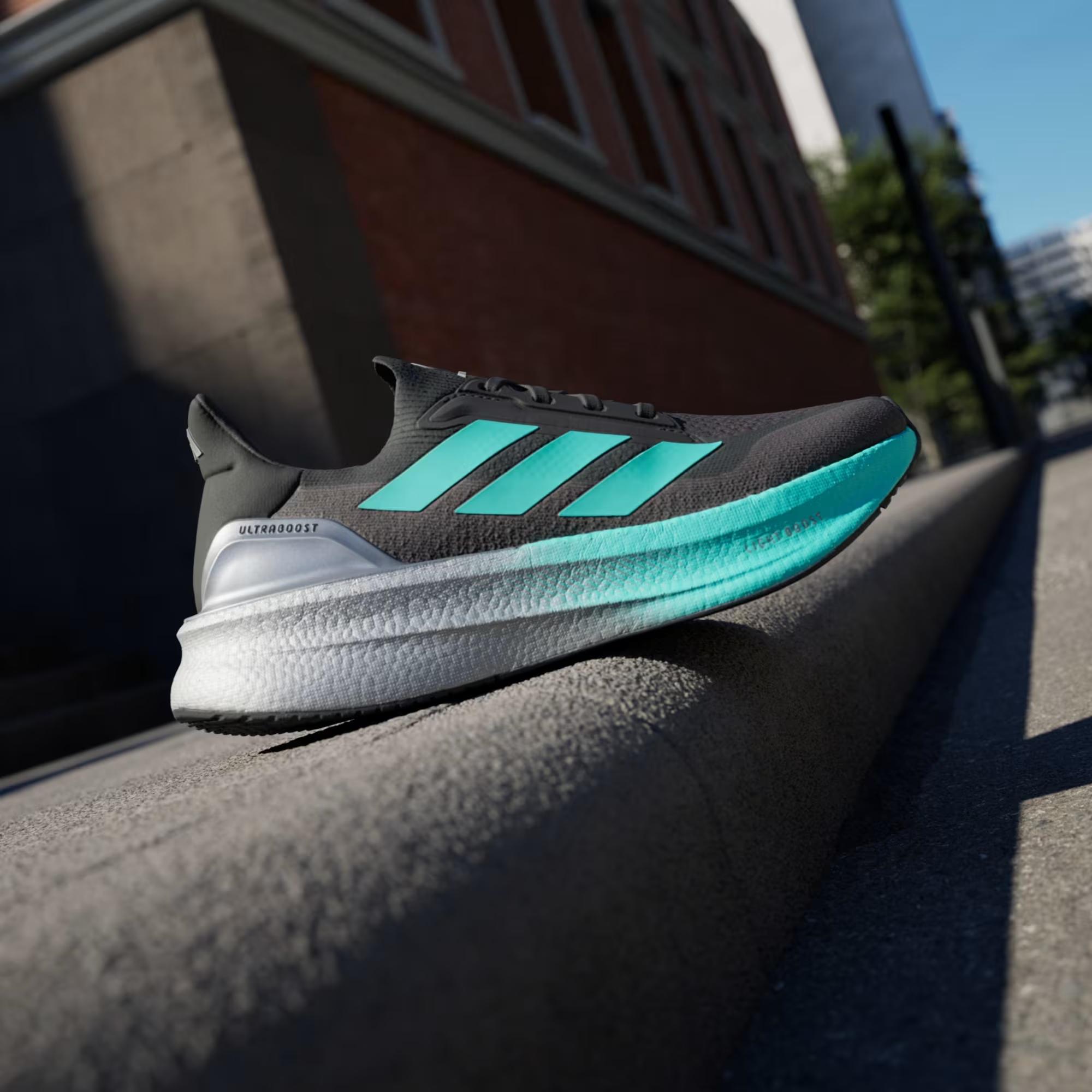 adidas Mercedes Amg Petrnas Formula One Team Ultraboost 5X Erkek Koşu Ayakkabısı - Görsel 2