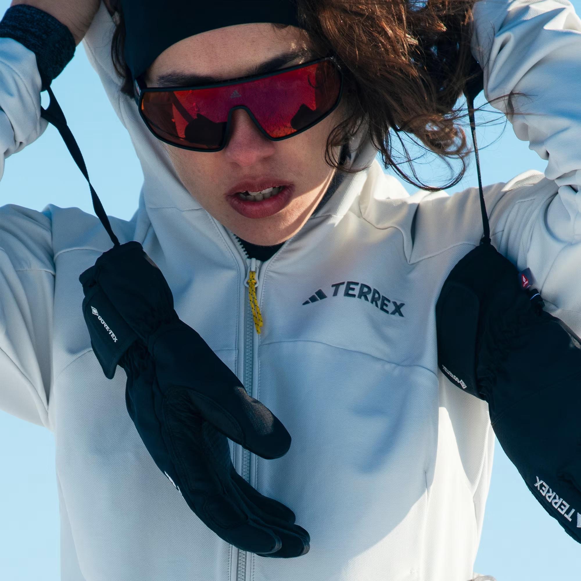 adidas National Geographic Softshell Kadın Mont
