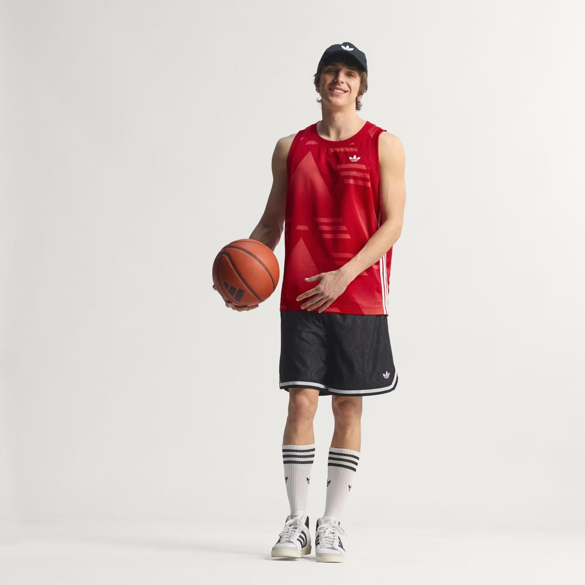 adidas Originals Basketball Flame Erkek Şort