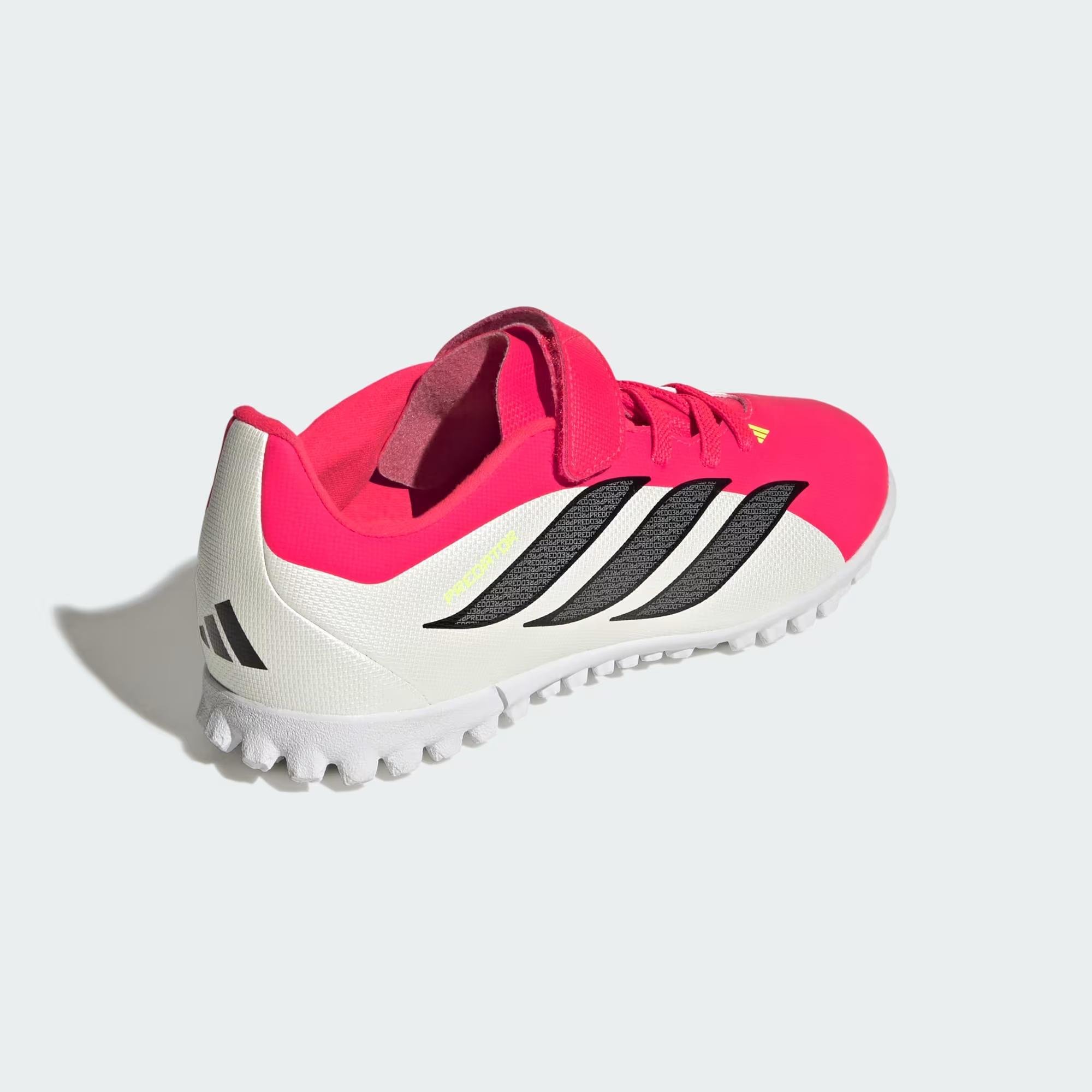 Adidas Kırmızı Adidas Predator Club