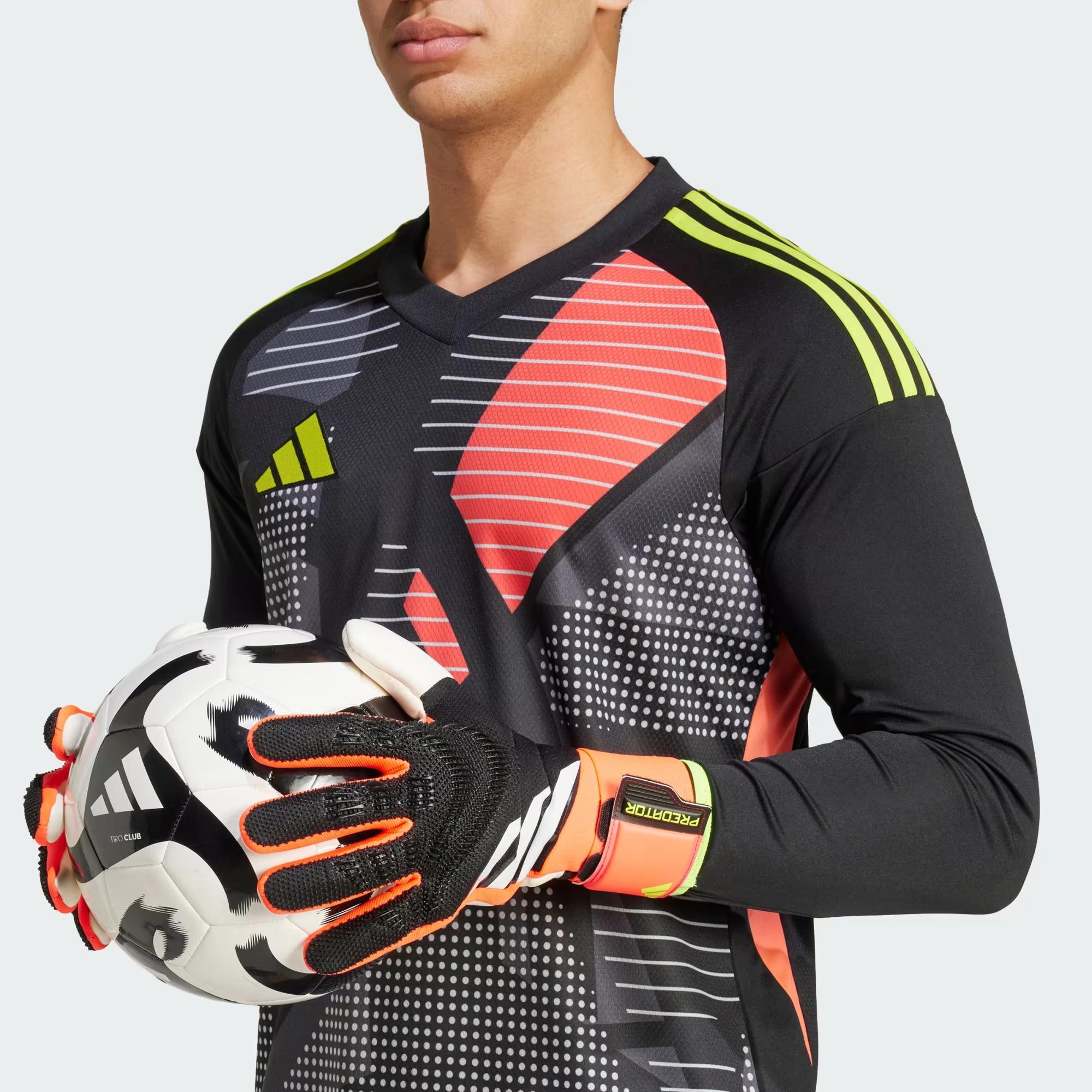 adidas Predator Competition Kaleci Eldiveni