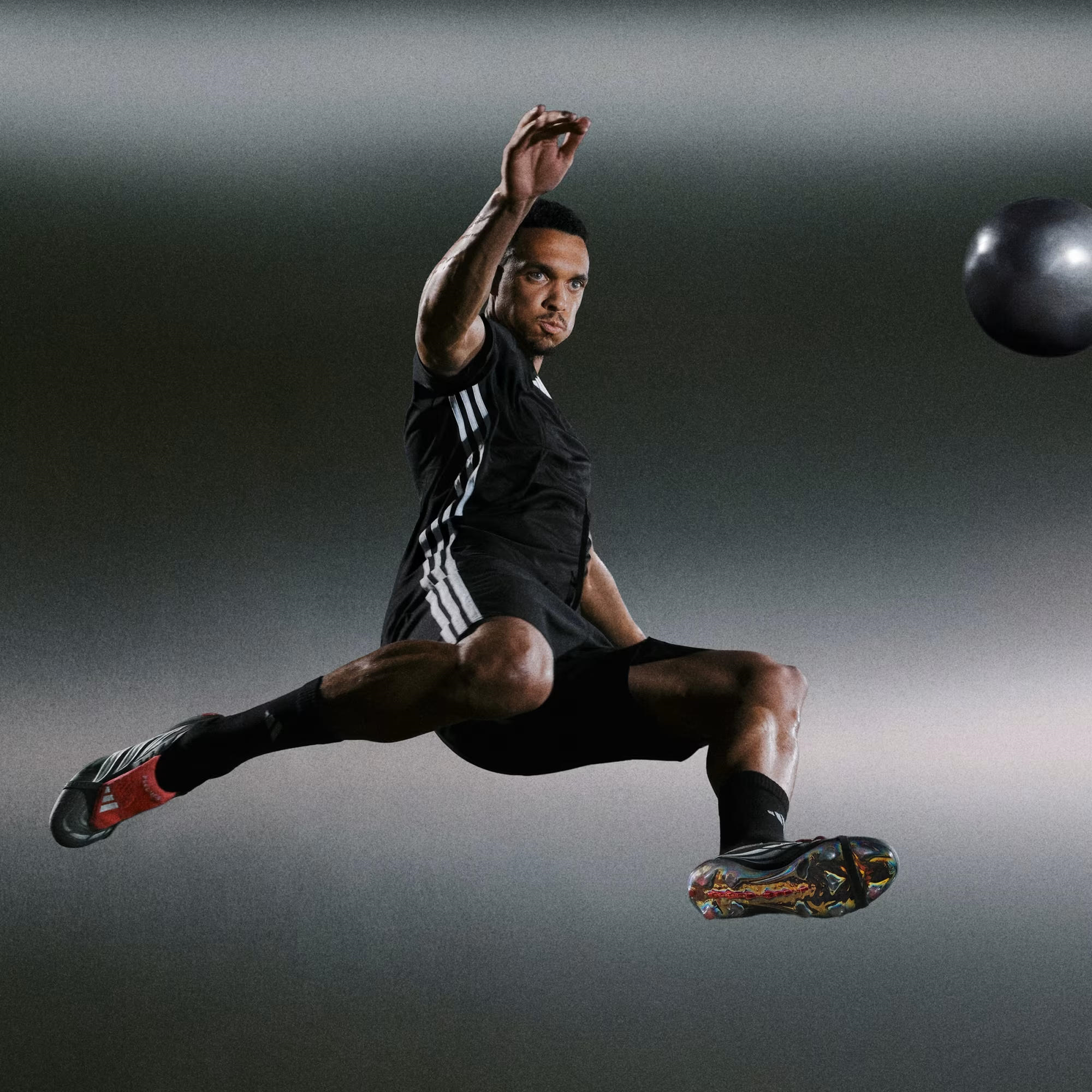 adidas Predator Elite FG Erkek Krampon
