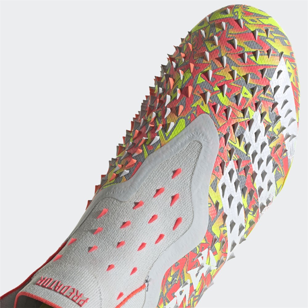 adidas Predator Freak FG Erkek Krampon