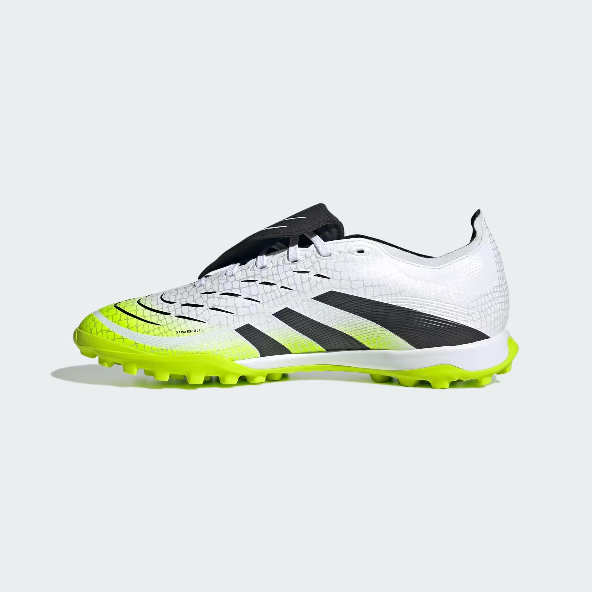 adidas Predator League FG Erkek Halı Saha Ayakkabısı