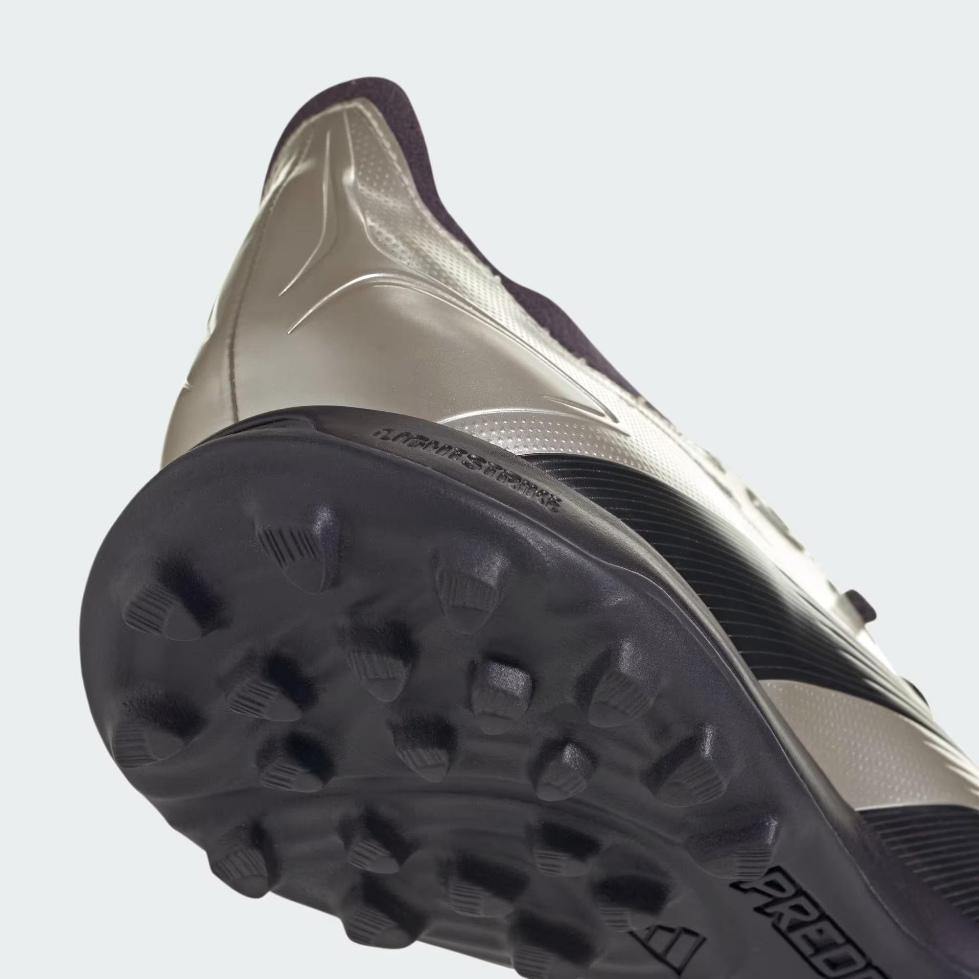 adidas Predator League TF Erkek Halı Saha Ayakkabısı