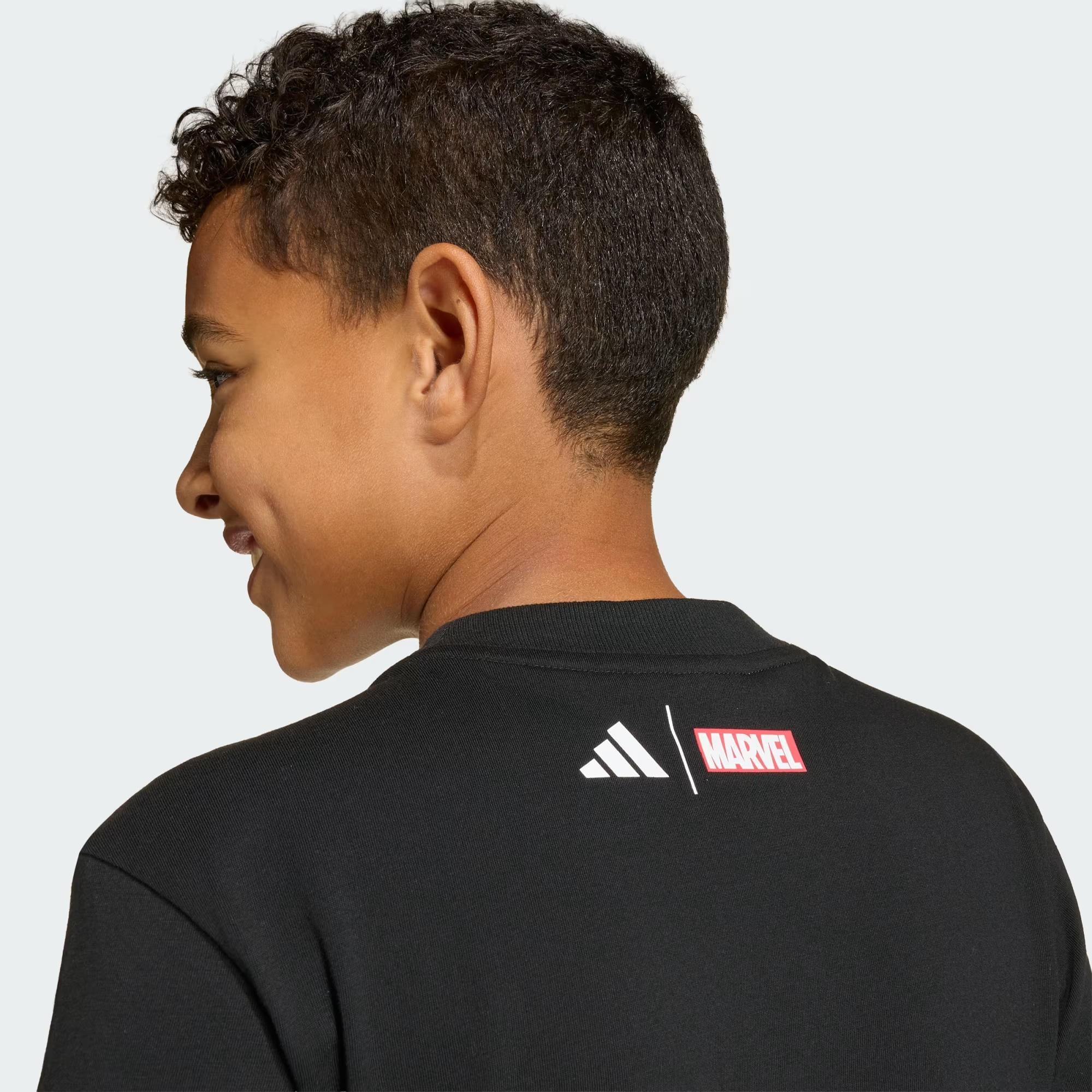 adidas Real Madrid Avengers Çocuk Tişört
